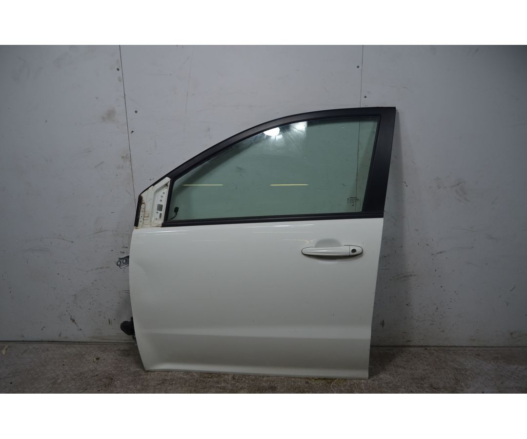 Portiera sportello anteriore SX SsangYong Korando Dal 2010 al 2016 Cod OE 6201134106 1733821792555 Portiera sportello anteriore SX SsangYong Korando Dal 2010 al 2016 Cod OE 6201134106 1733821792555
