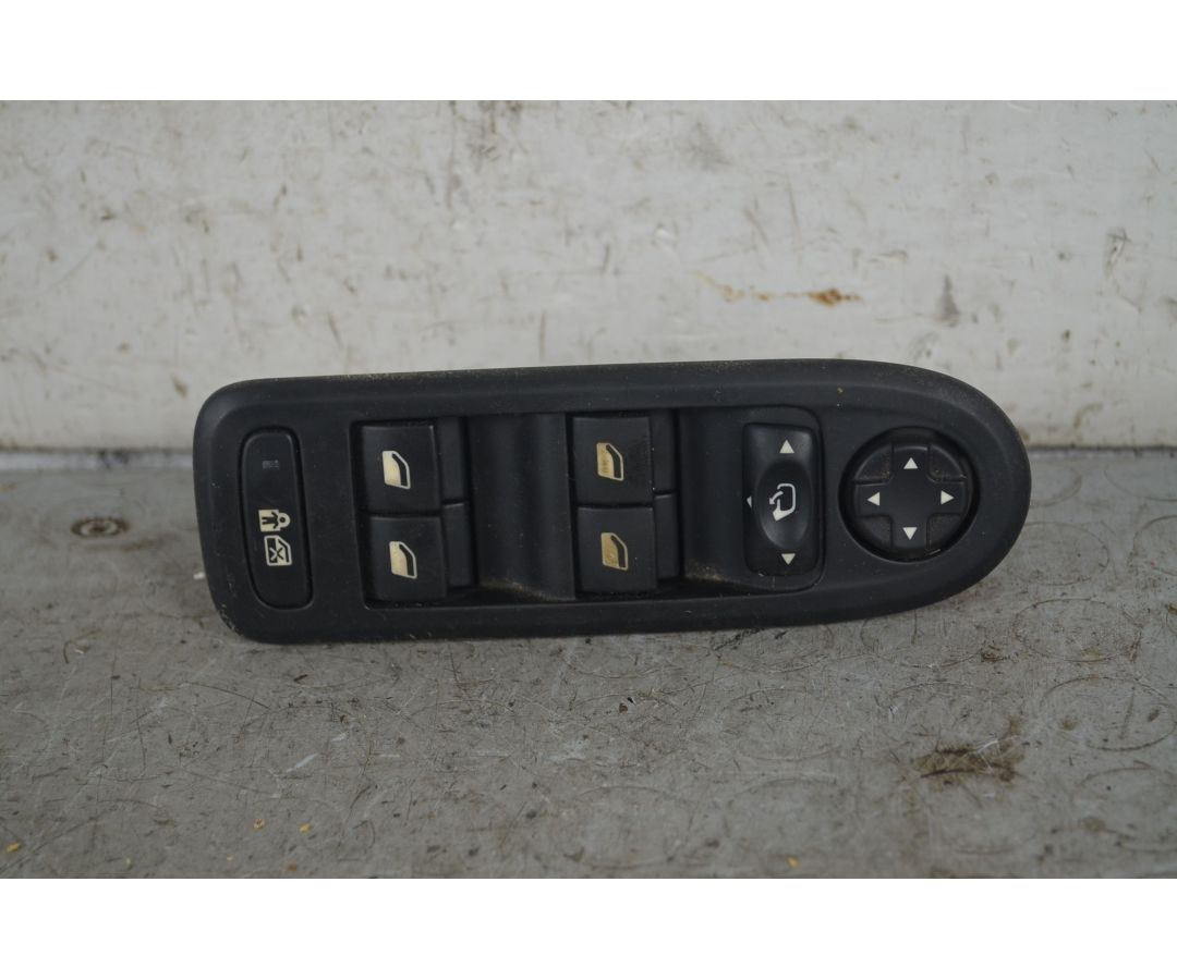 Pulsantiera Alzacristalli Anteriore SX Peugeot 508 Dal 2010 al 2018 Cod 96659465ZD 1733926474110 Pulsantiera Alzacristalli Anteriore SX Peugeot 508 Dal 2010 al 2018 Cod 96659465ZD 1733926474110