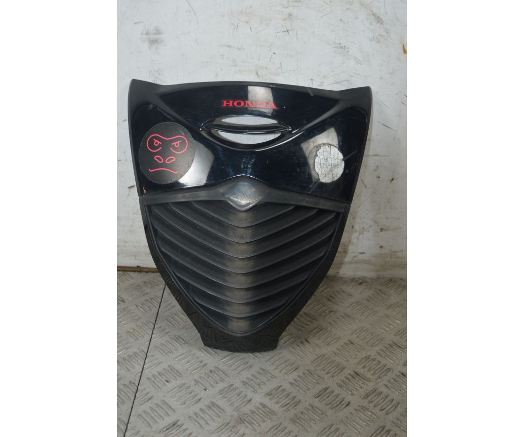Carena Scudetto Anteriore Honda SH 125 / 150 Dal 2005 al 2008 1734098595528 Carena Scudetto Anteriore Honda SH 125 / 150 Dal 2005 al 2008 1734098595528