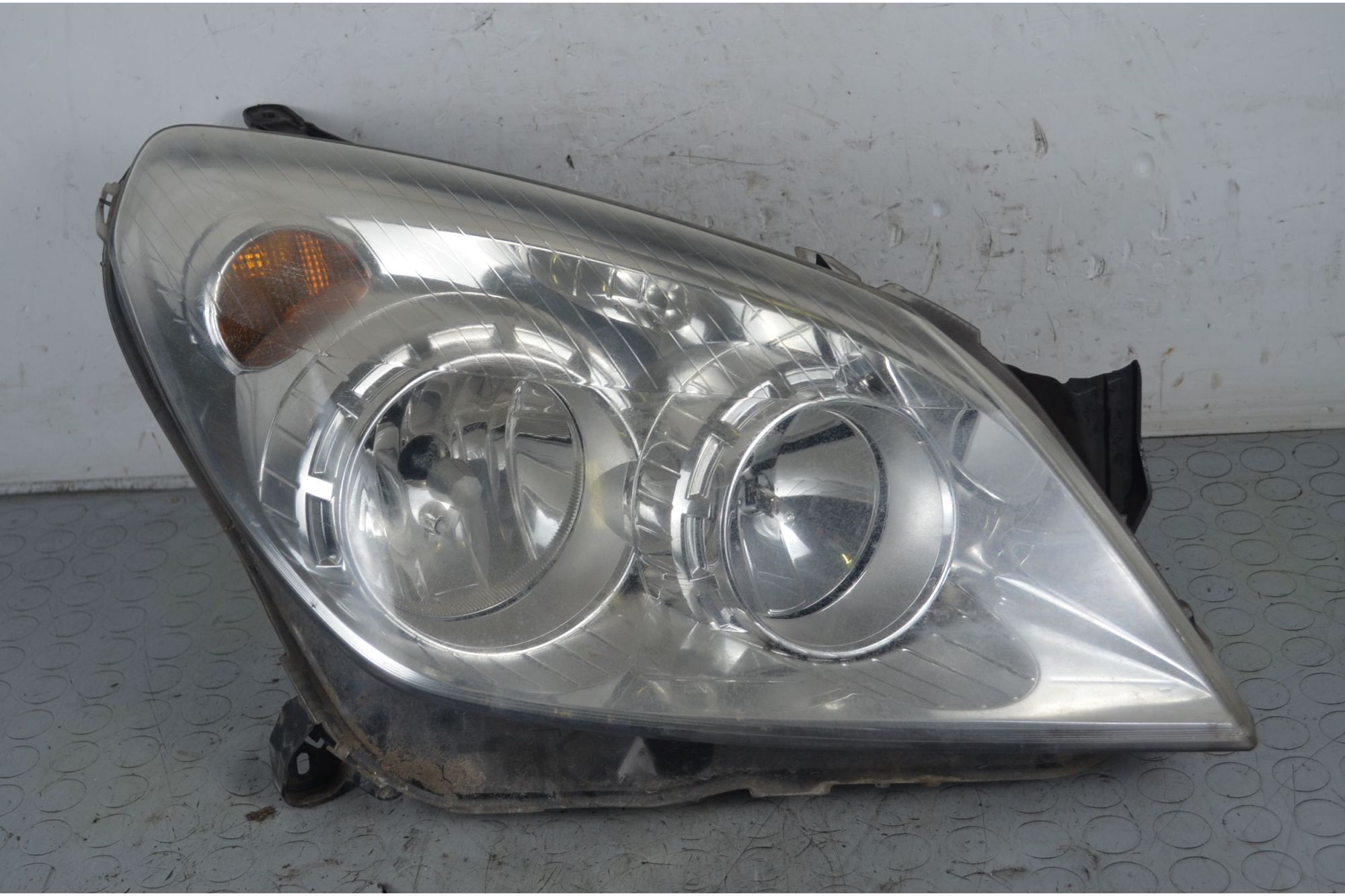 Faro Anteriore DX Opel Astra H TwinTop Dal 2004 al 2011 Cod 93178636  1734428872442