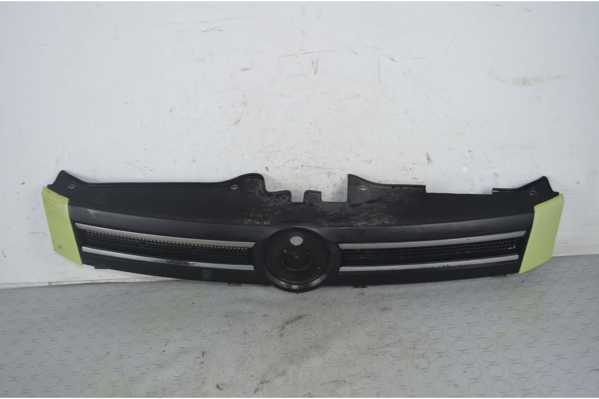 Griglia Anteriore Fiat Panda Dal 2003 al 2012 Cod 735356803  1734429799564