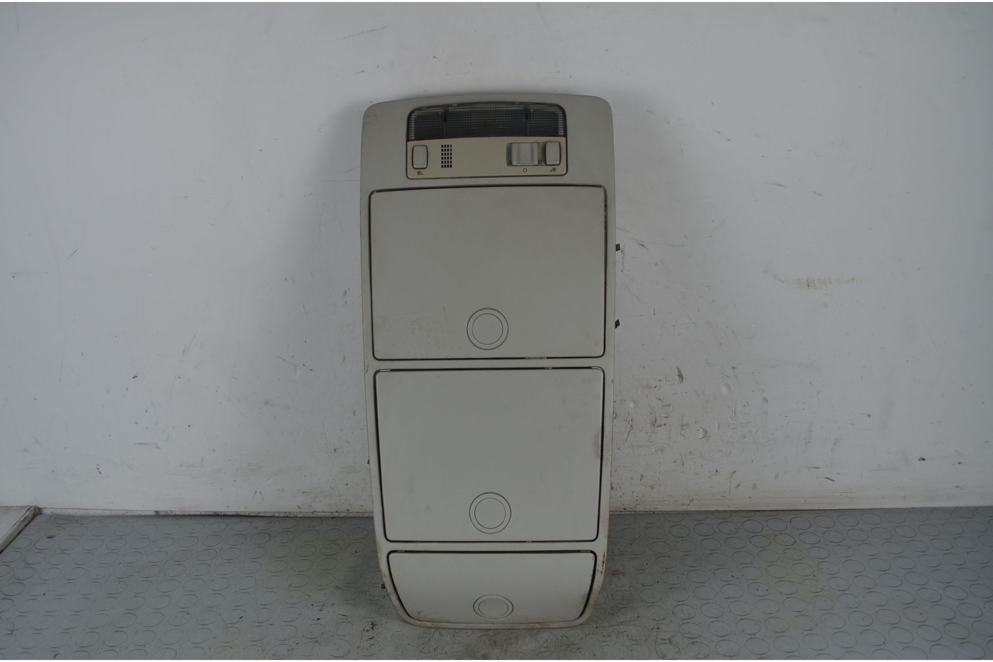 Plafoniera Luce Interna Anteriore Volkswagen Touran  Dal 2003 al 2010 Cod 1T0868837B  1734430588478