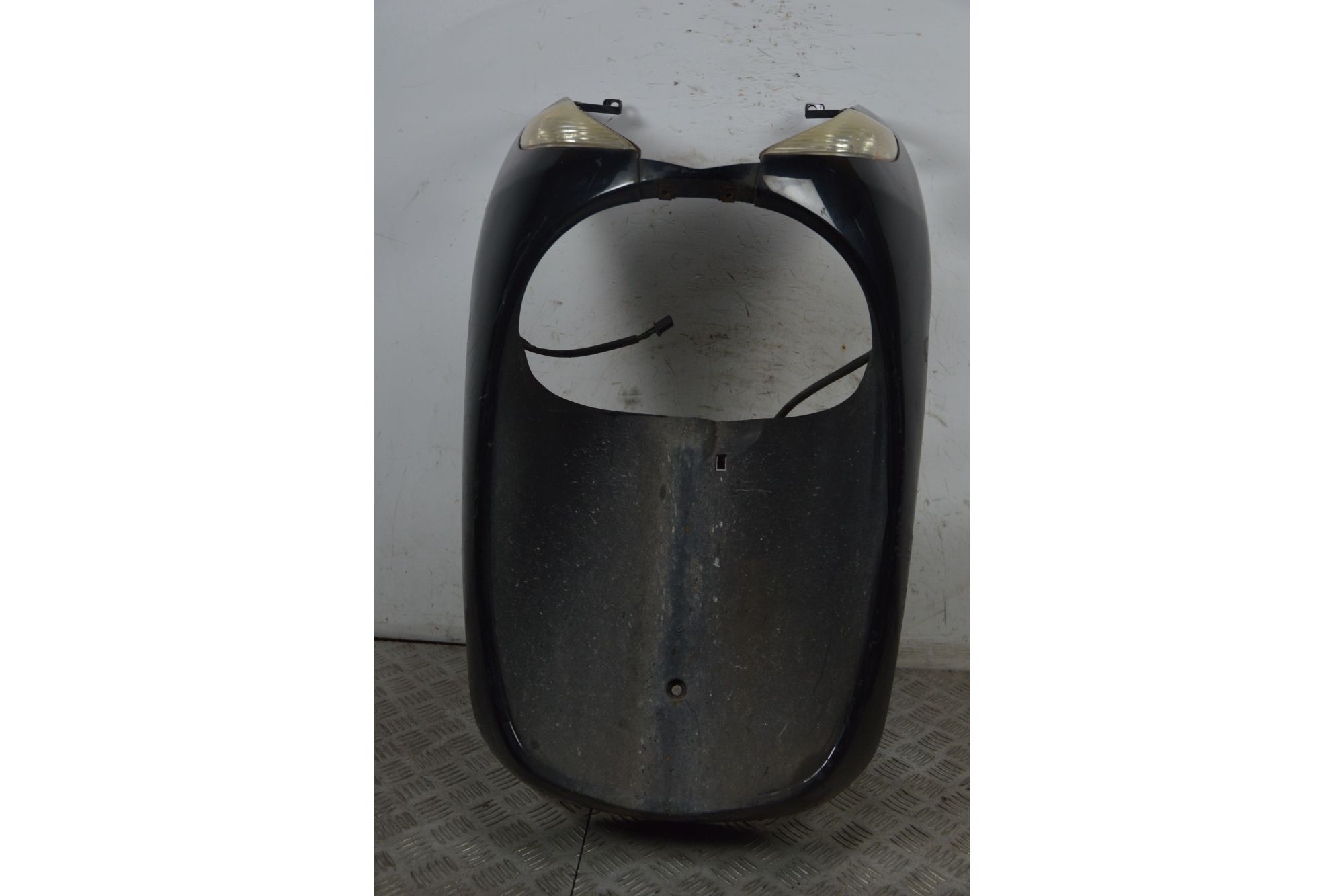 Carena Scudo Anteriore Con Frecce Honda SH 125 / 150 dal 2005 al 2008  1734434185642