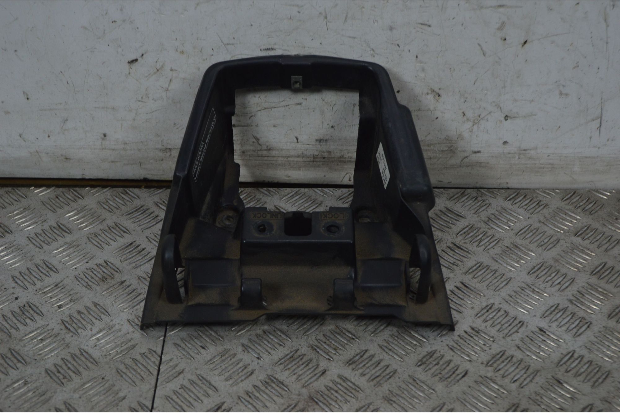 Carena Scocca Sottosella Honda Sh 100 Dal 1993 al 1999  1734441674351