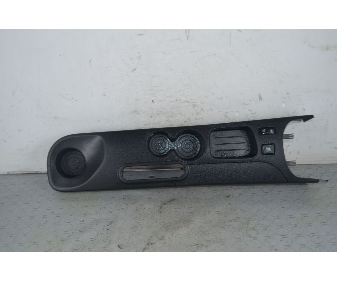 Cornice Rivestimento Tunnel Centrale Renault Clio IV Dal 2012 al 2019 Cod 969103031R 1734507836525 Cornice Rivestimento Tunnel Centrale Renault Clio IV Dal 2012 al 2019 Cod 969103031R 1734507836525