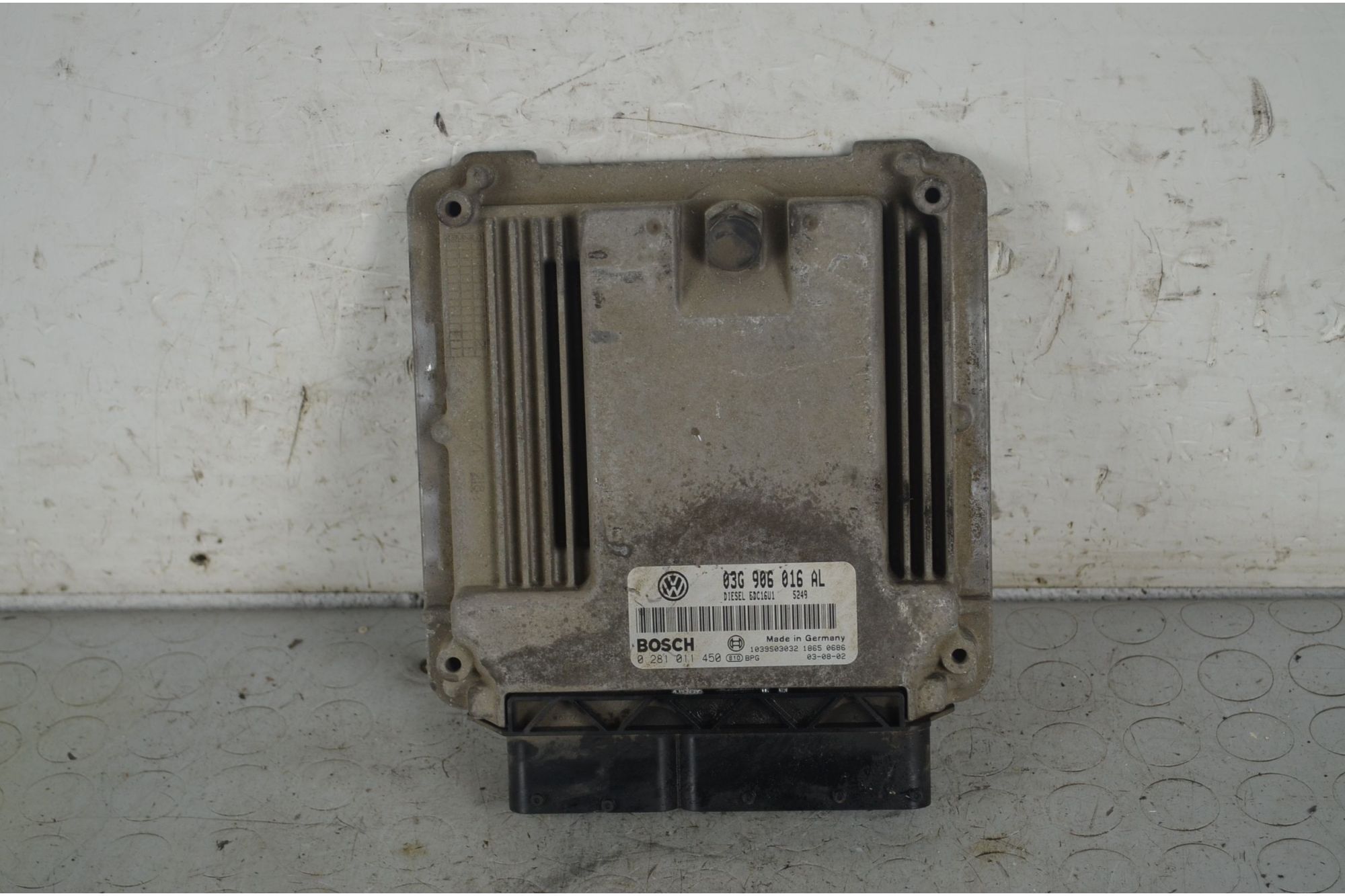 Centralina ECU Volkswagen Touran Dal 2003 al 2010 Cod 0281011450  1734514355323