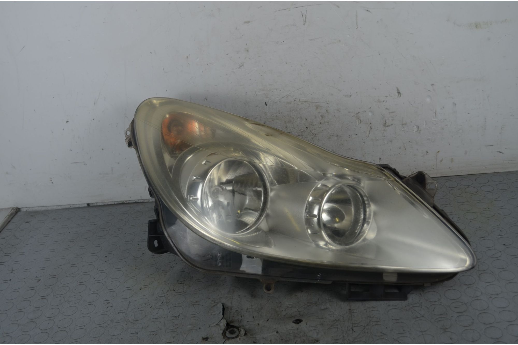 Faro Anteriore DX Opel Corsa D Dal 2006 al 2014 Cod 93189358  1734600951040