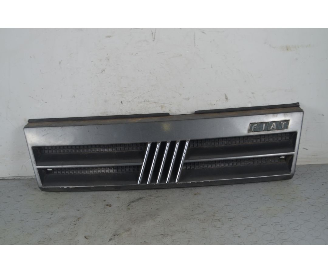 Griglia anteriore Fiat Tempra Dal 1993 al 1997 Cod OE 182545499 1734621410649 Griglia anteriore Fiat Tempra Dal 1993 al 1997 Cod OE 182545499 1734621410649