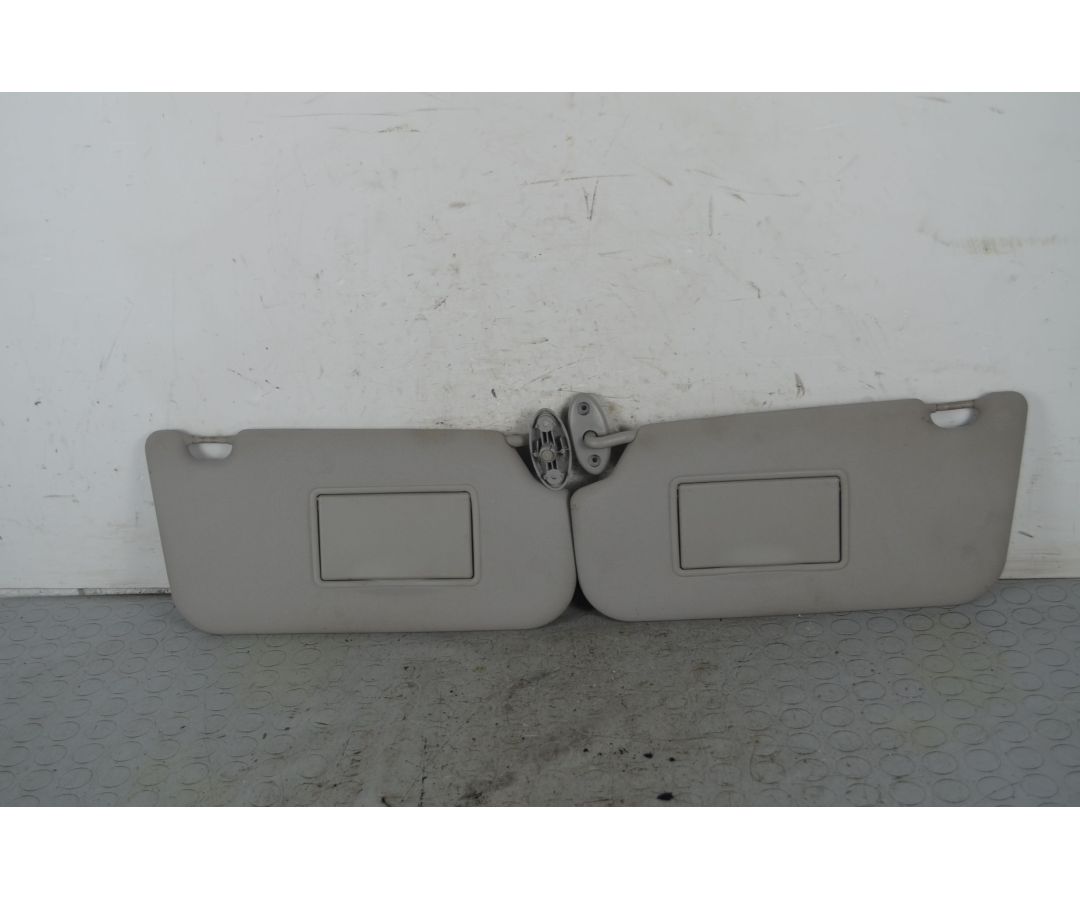 Alette parasole Ford Fusion Dal 2002 al 2012 Cod OE 1624479 1734952598269 Alette parasole Ford Fusion Dal 2002 al 2012 Cod OE 1624479 1734952598269