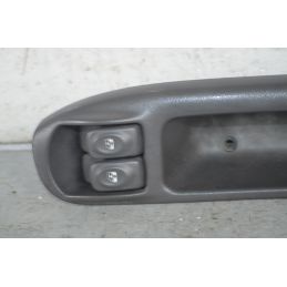 Pulsantiera Alzacristalli Anteriore SX Renault Scenic Dal 1999 al 2003 Cod 7700431172  1734963712470