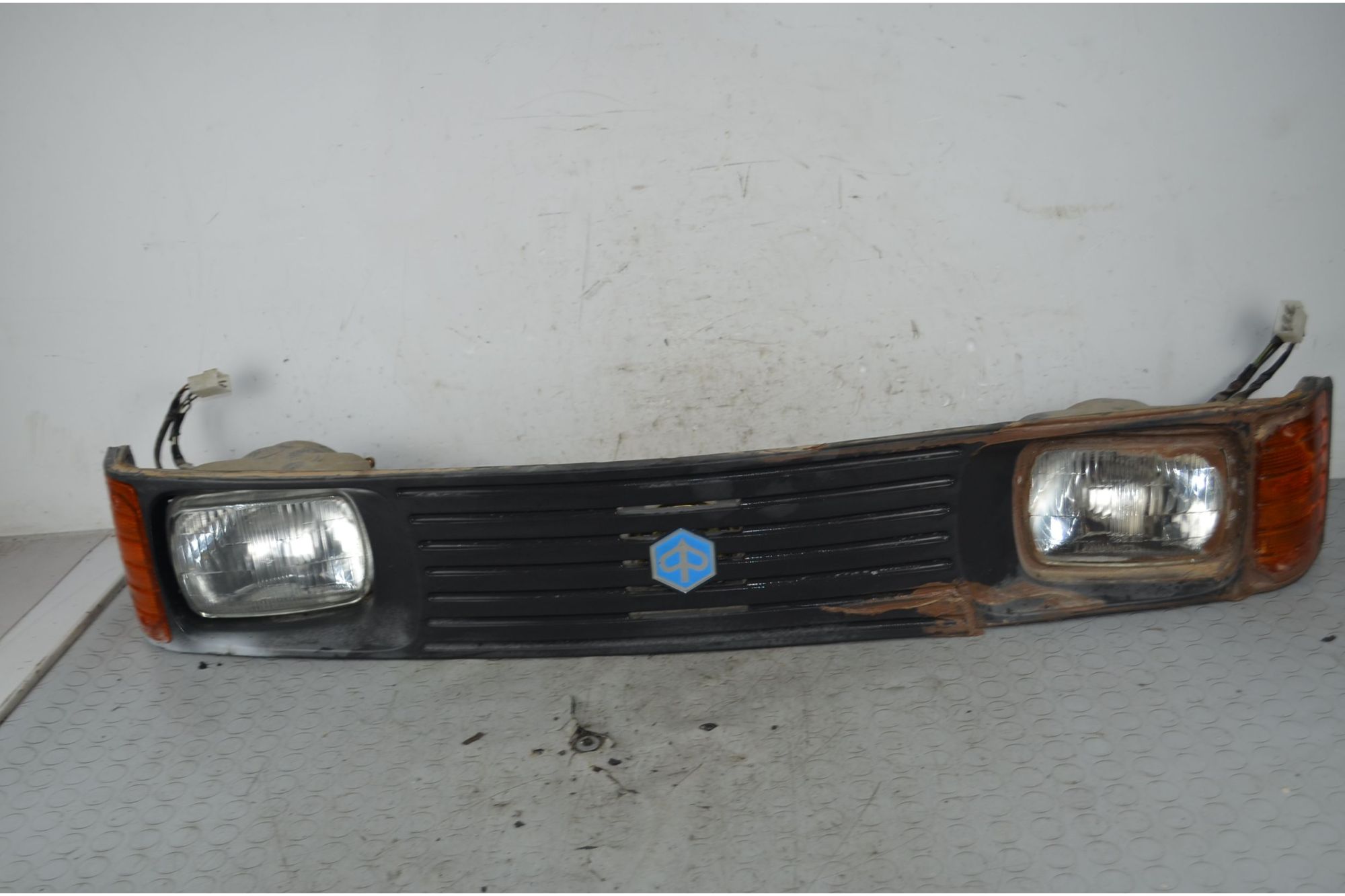 Griglia frontale e fari Piaggio Ape TM Dal 1983 al 2003  1735312282392