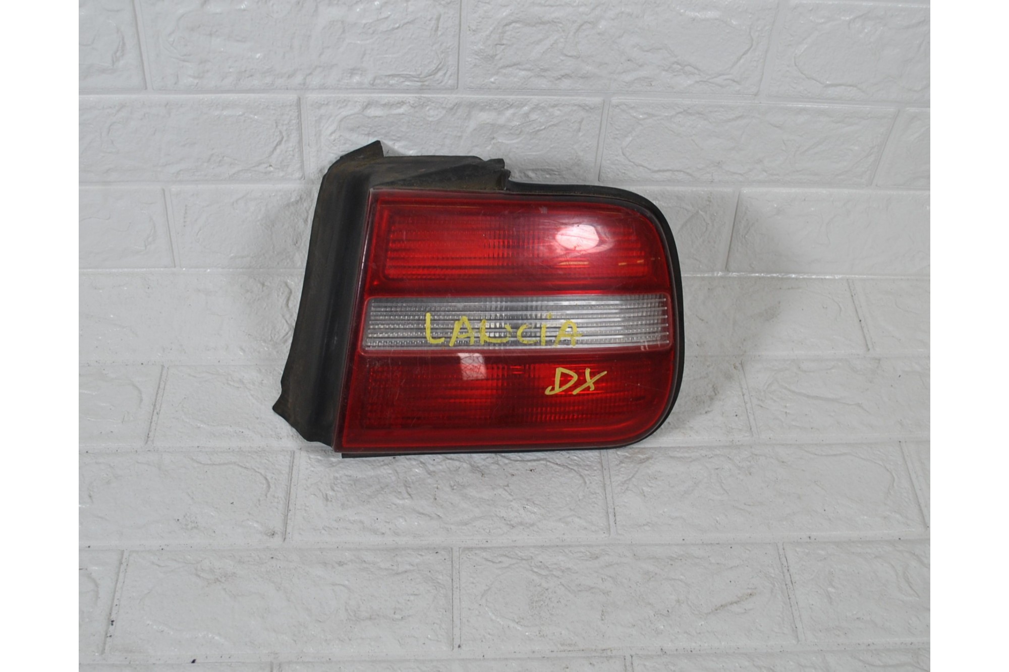 Fanale Stop Posteriore Destro DX Lancia Kappa dal 1994 al 2001 cod 7780142  1618493182302
