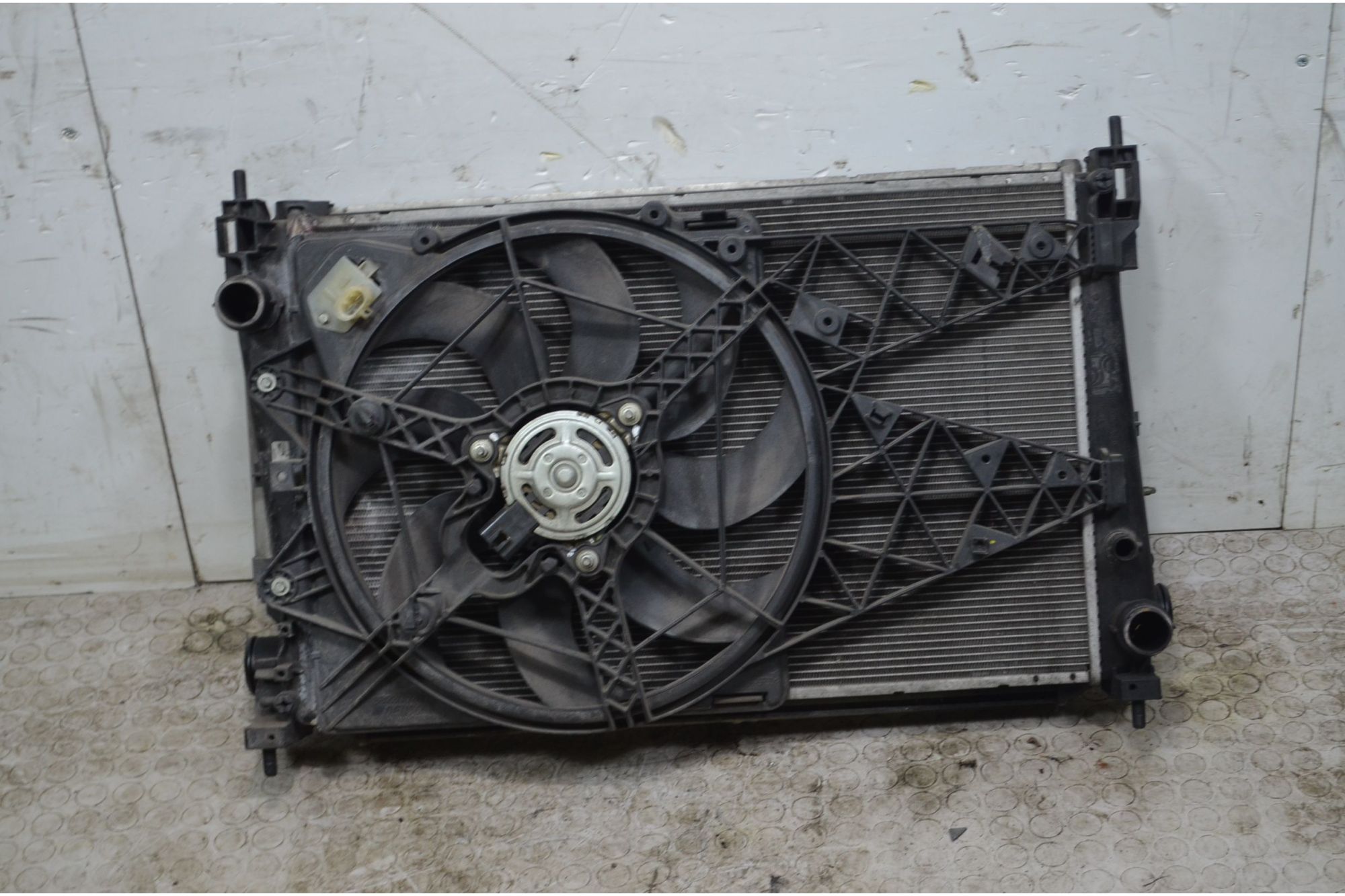 Radiatore Acqua + Elettroventola Lancia Delta  Dal 2008 al 2014 Cod 882300200  1735552593197