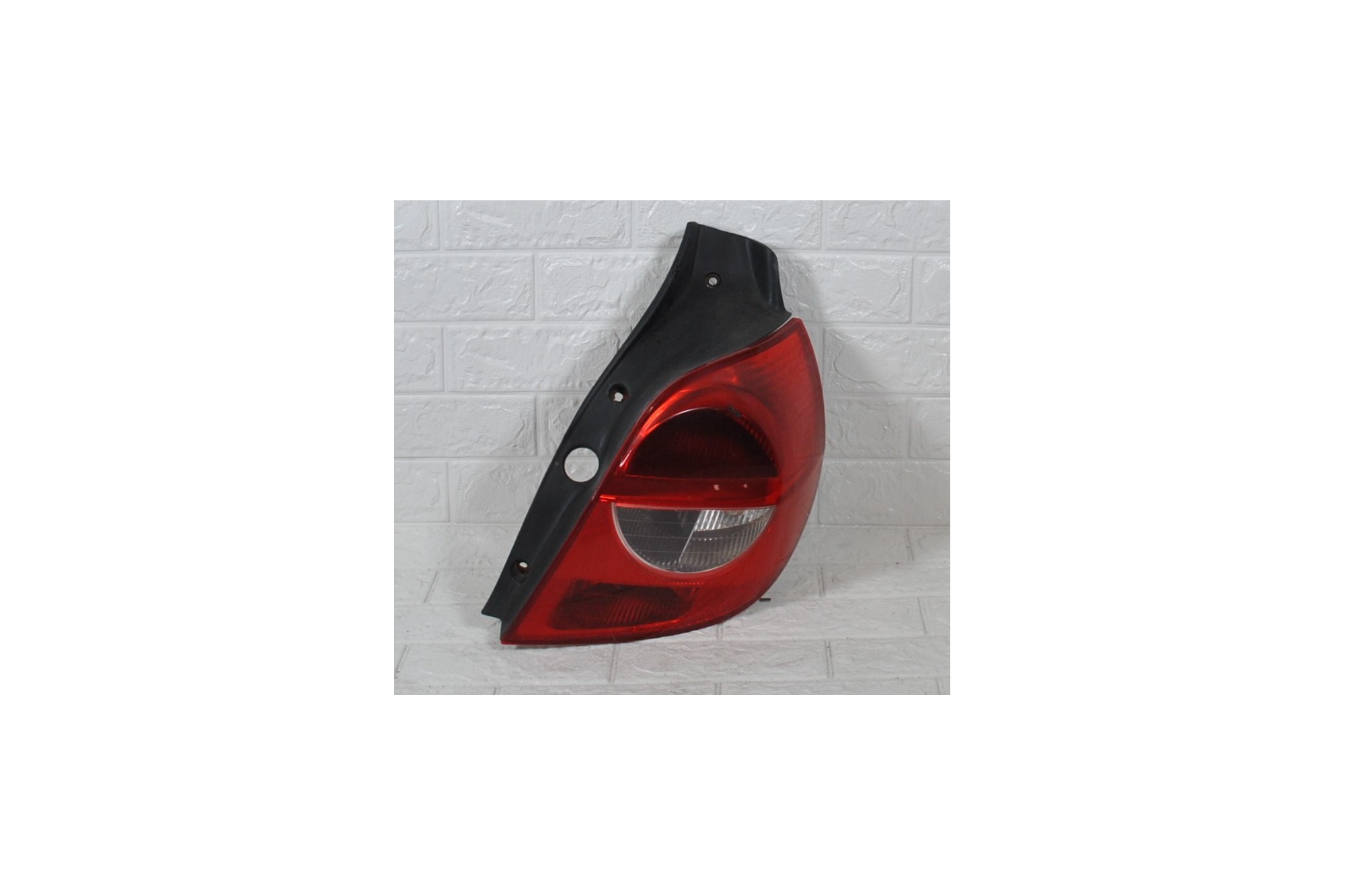 Fanale stop posteriore DX Renault Clio III dal 2005 al 2009 Cod 89035080  1618561633019