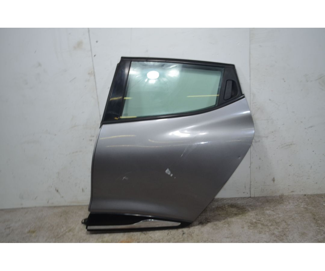 Portiera sportello posteriore SX Renault Clio IV Dal 2012 al 2019 Cod oE 821016892R 1735644537566 Portiera sportello posteriore SX Renault Clio IV Dal 2012 al 2019 Cod oE 821016892R 1735644537566