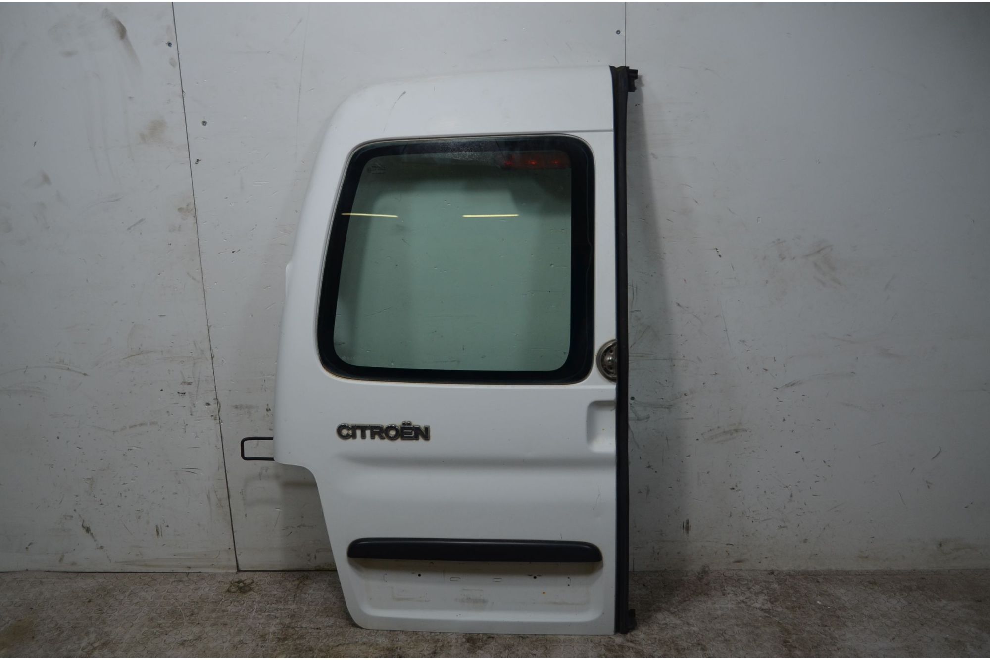 Portellone bagagliaio posteriore SX Citroen Berlingo Dal 2002 al 2008 Cod OE 9839318480  1735834537673