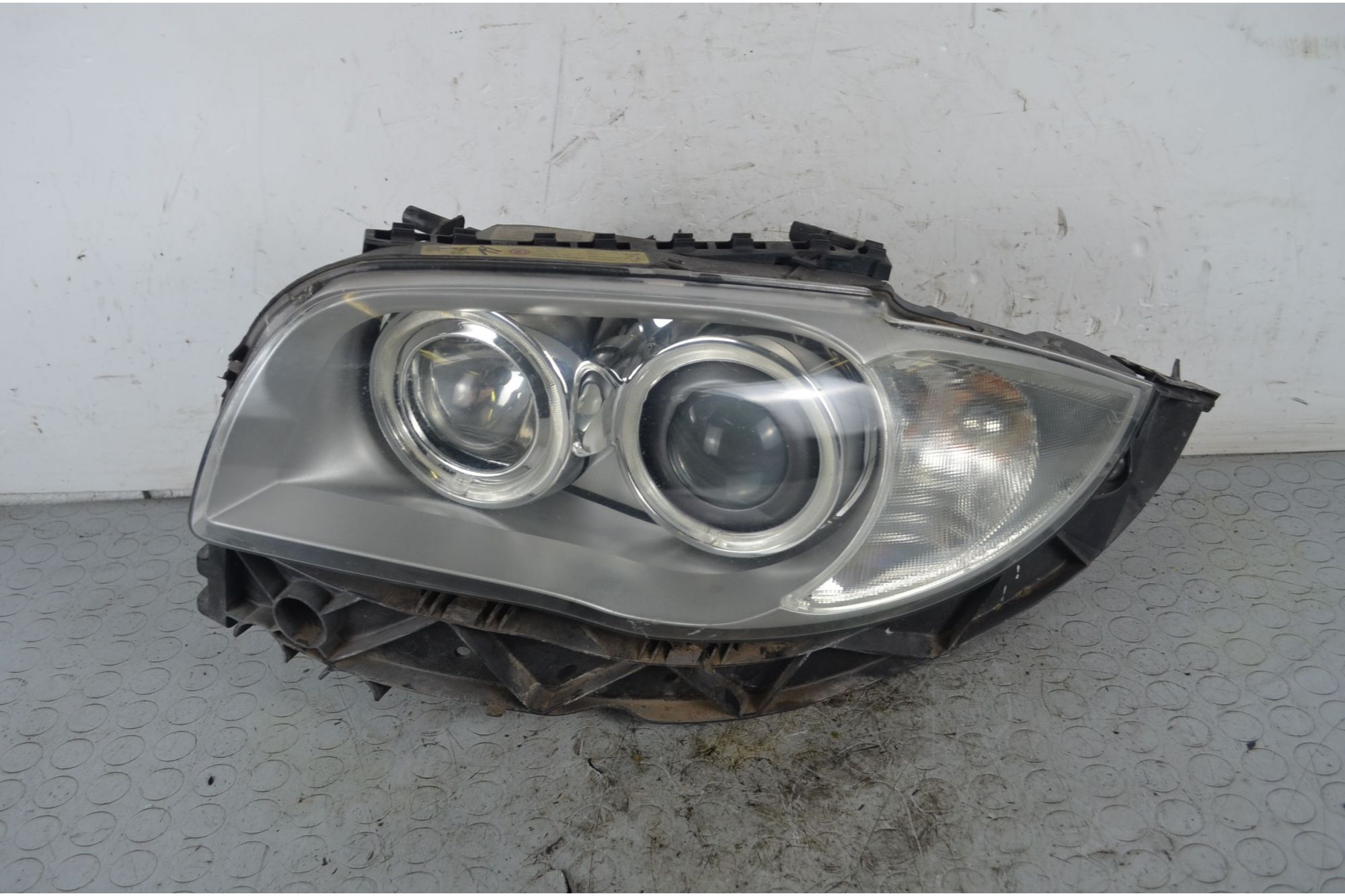 Faro Anteriore SX BMW Serie 1 E87   Dal 2004 al 2013 Cod 63126924485  1736234960146