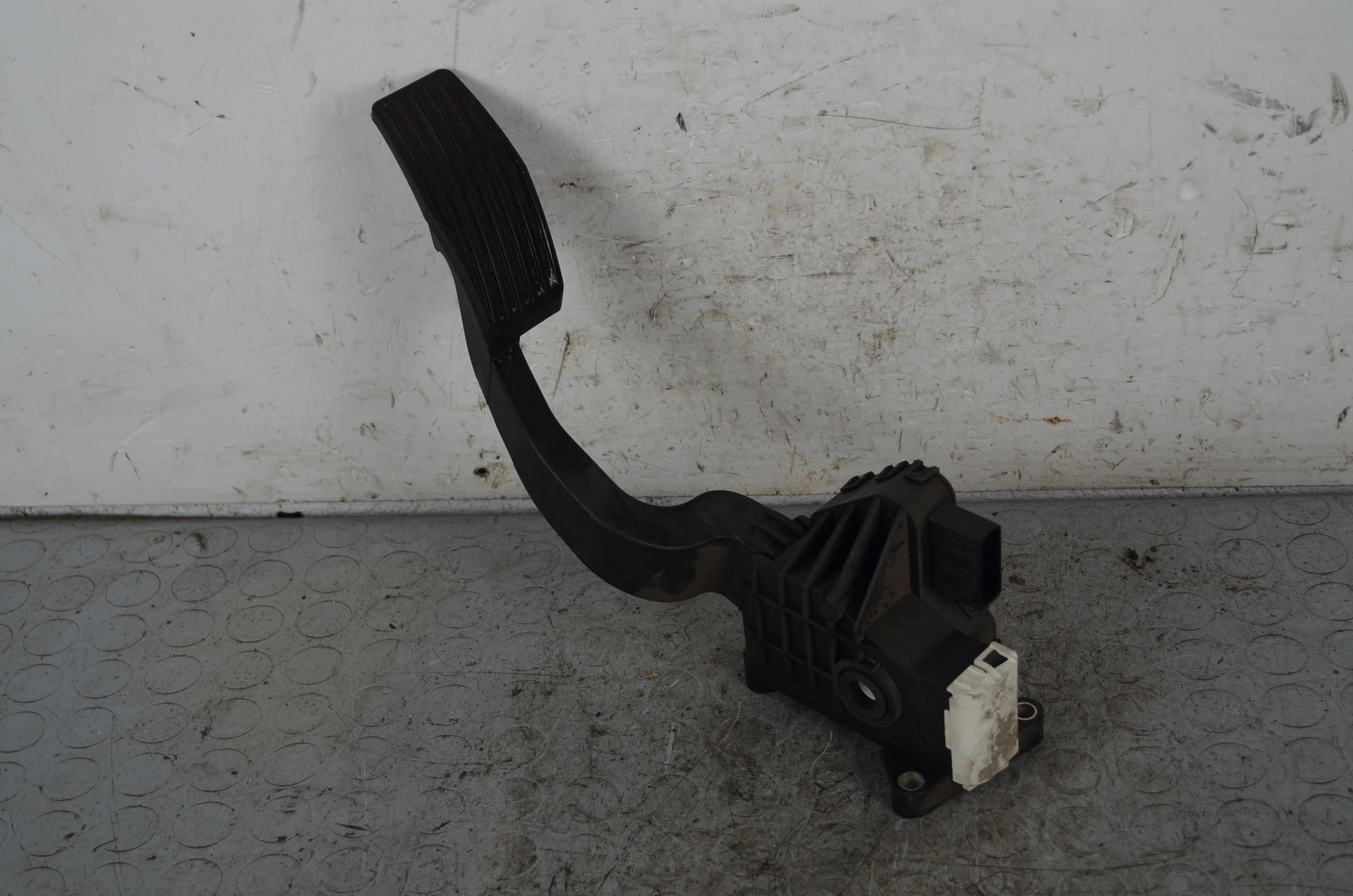 Pedale Acceleratore  Opel Corsa E Dal 2014 al 2019   Cod 13305804