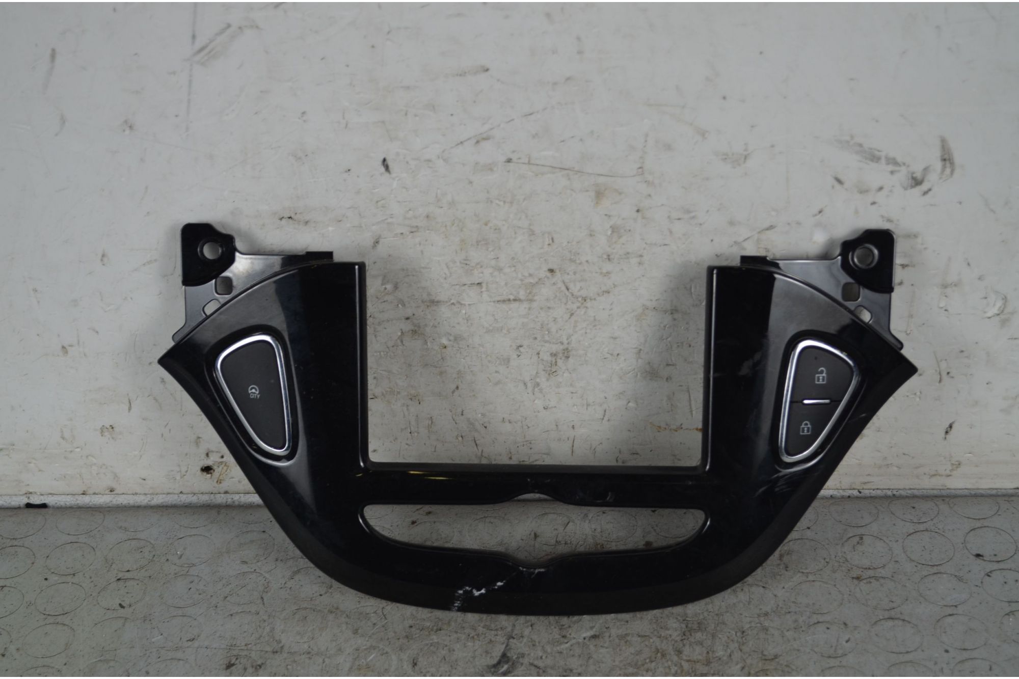 Pulsantiera Chiusura Porta + Cornice Rivestimento Console Centrale Opel Corsa E Dal 2014 al 2019 Cod 39050456  1736332298882