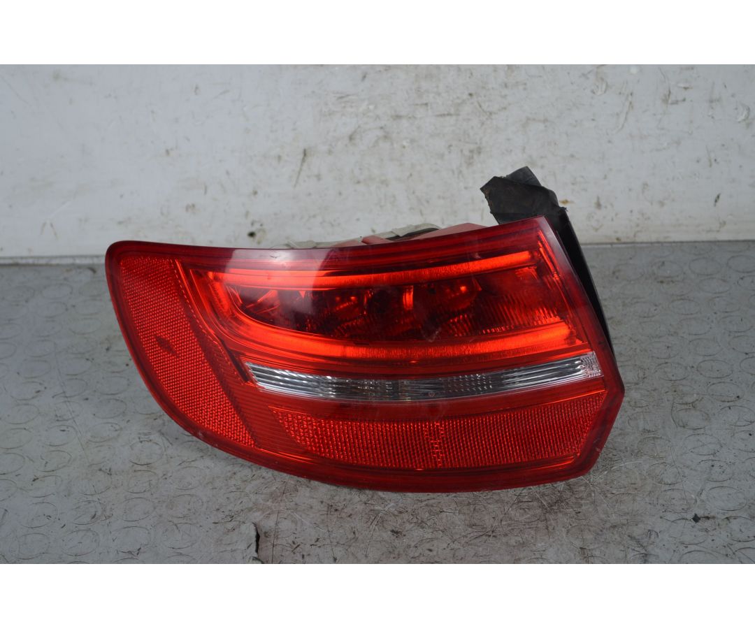 Fanale Stop Posteriore Esterno SX Audi 8P Sportback Dal 2003 al 2013 Cod 8P4945095E 1736344443287 Fanale Stop Posteriore Esterno SX Audi 8P Sportback Dal 2003 al 2013 Cod 8P4945095E 1736344443287