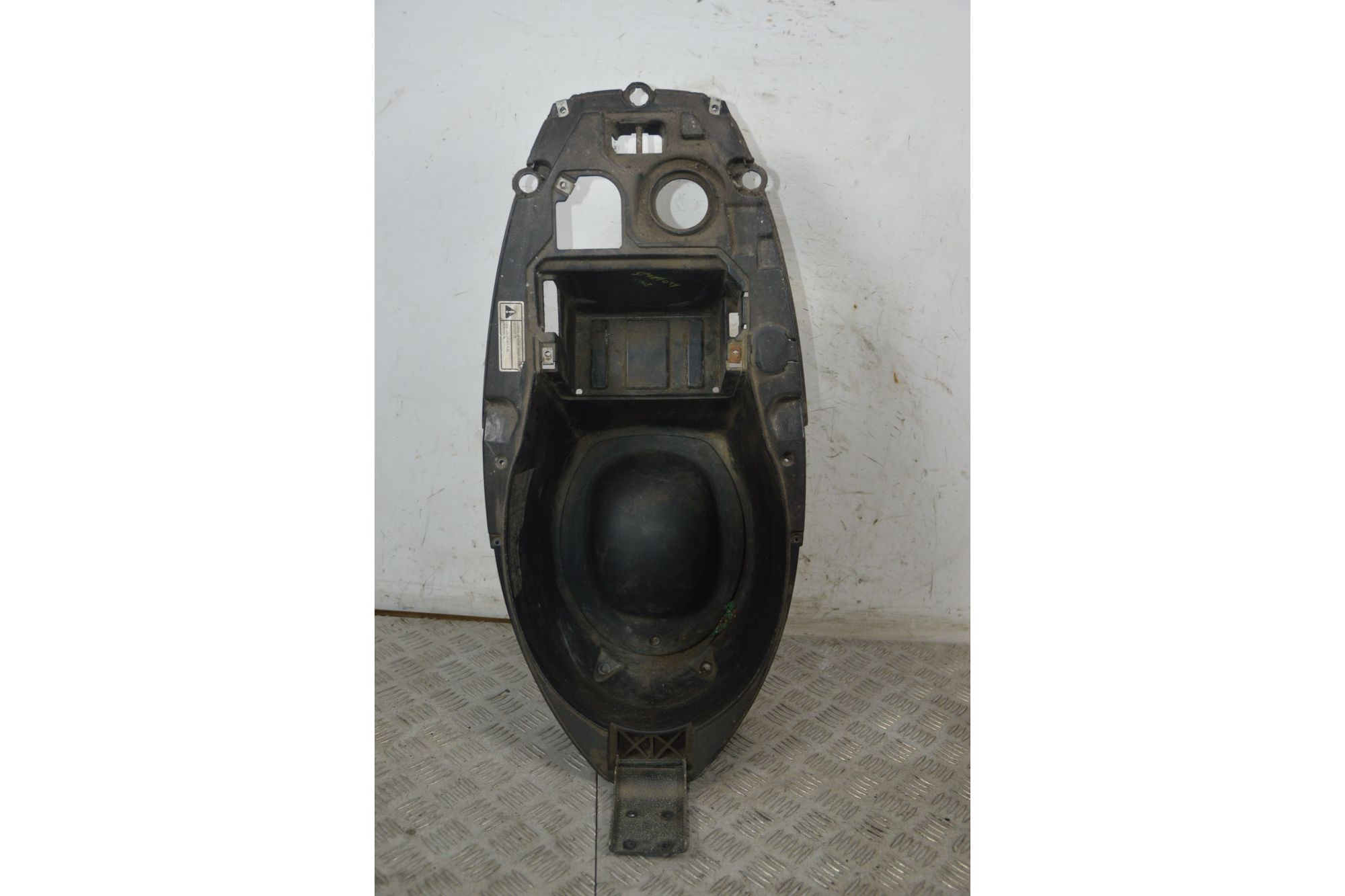 Carena Vano Sottosella Aprilia Sportcity One 125 Dal 2008 al 2012  1736345915073