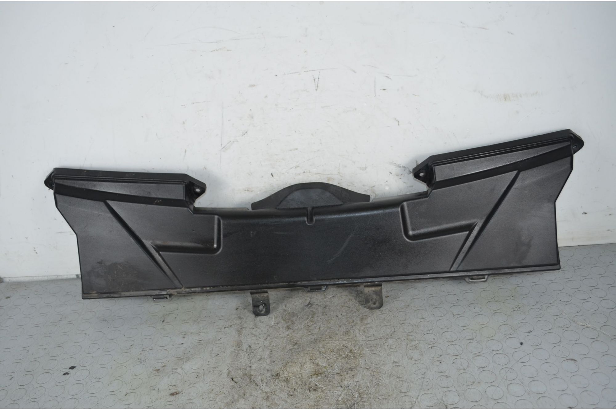 Coperchio Filtro Aria Abitacolo BMW Serie 1 E87 Dal 2004 al 2013  1736414687139
