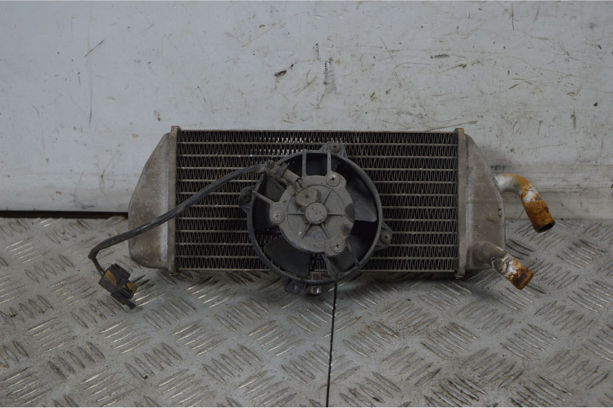 Radiatore Con Elettroventola Yamaha X-Max XMax 250 Dal 2005 al 2009  1736421341581