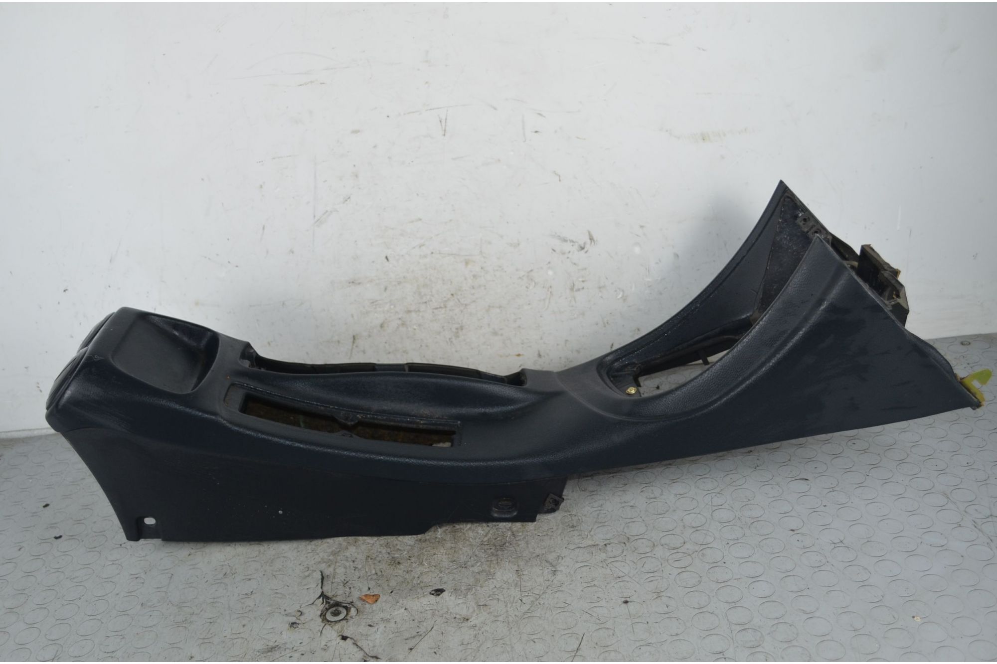 Tunnel Centrale Alfa Romeo 156  Dal 1997 al 2007 Cod 156060573  1736755579711