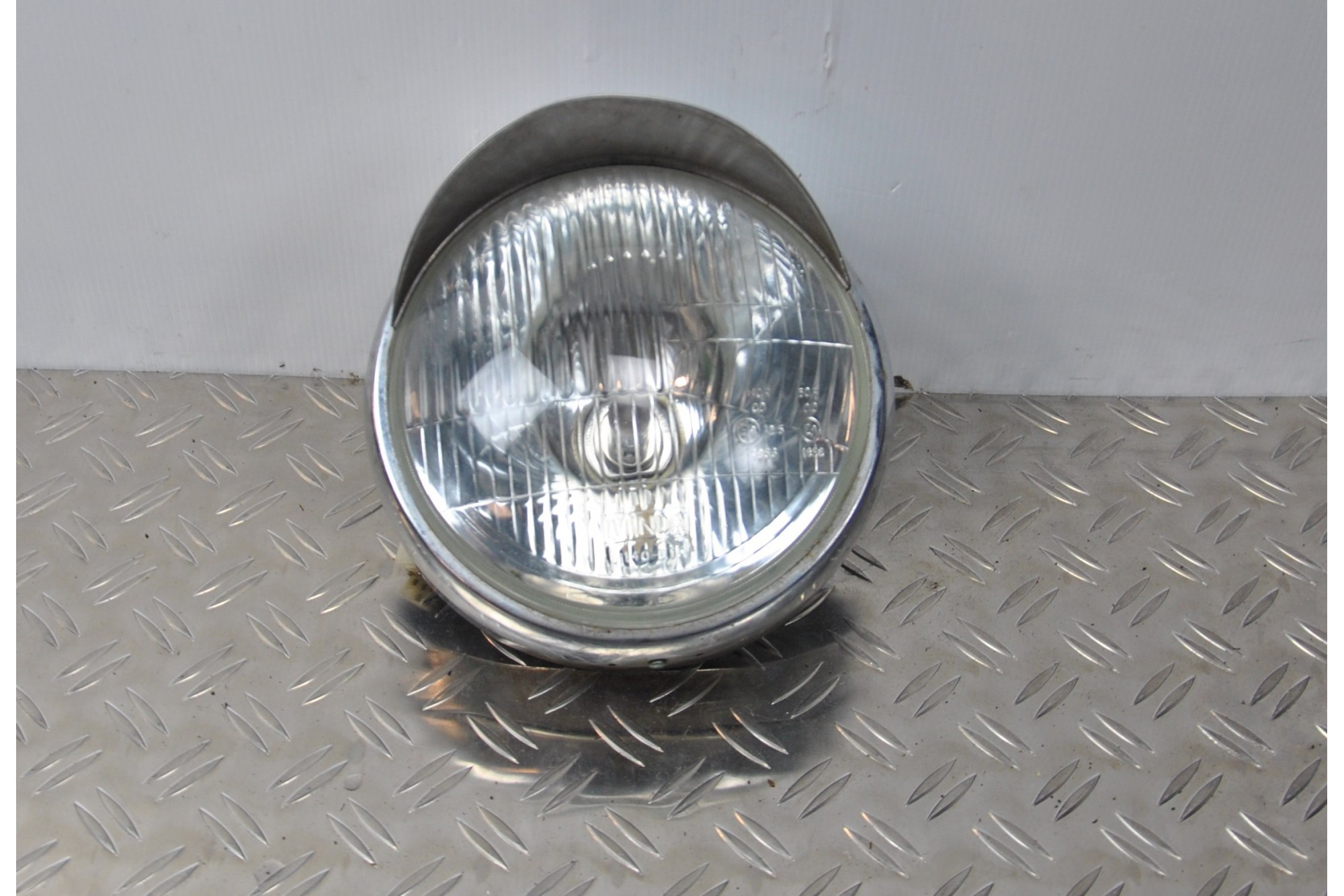 Faro fanale anteriore Royal Enfield Bullet 500 dal 2014 al 2018  2411111112823