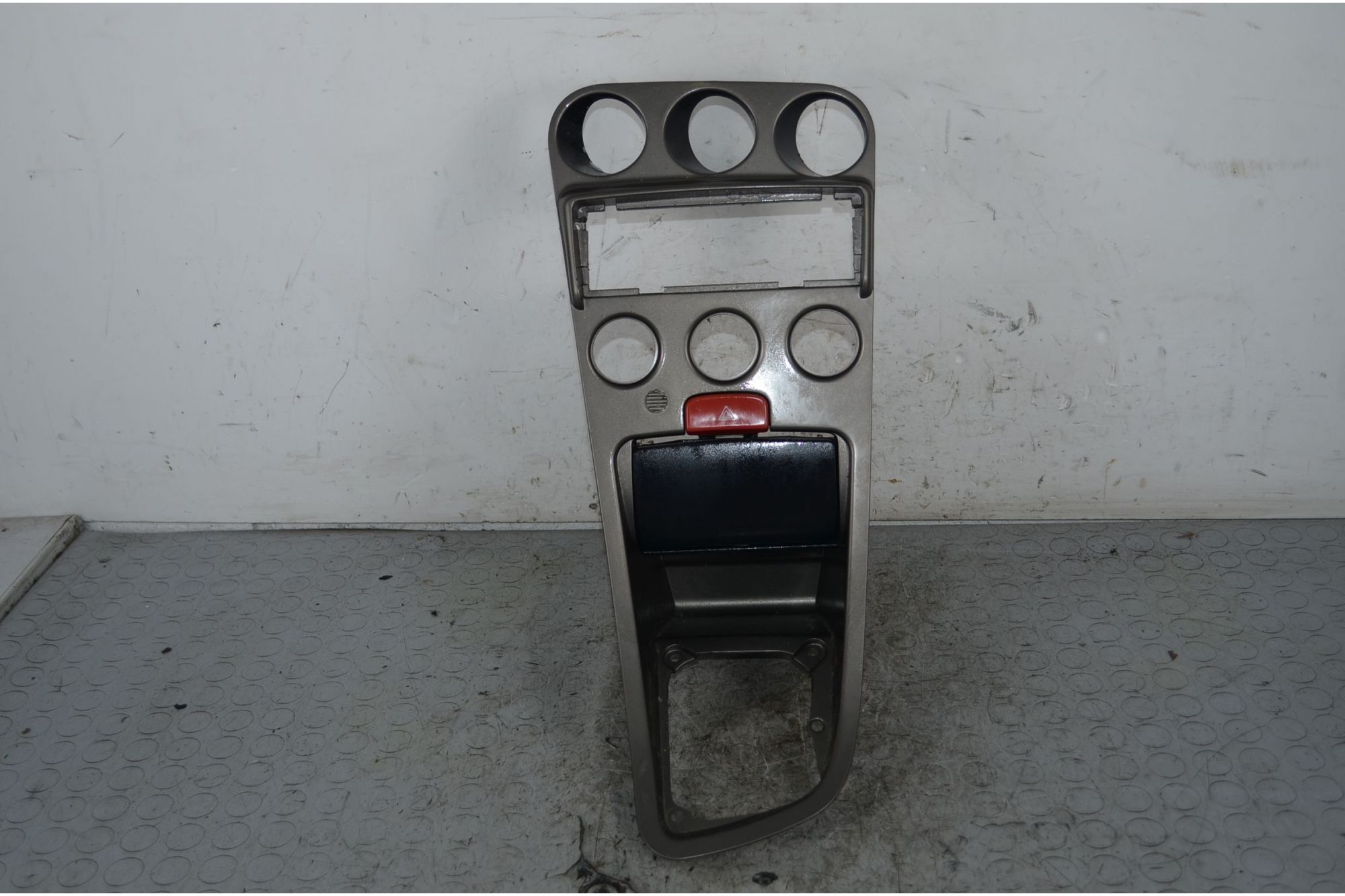 Cornice Rivestimento Console Centrale Alfa Romeo 156 Dal 1997 al 2007 Cod 156034102  1736848893038