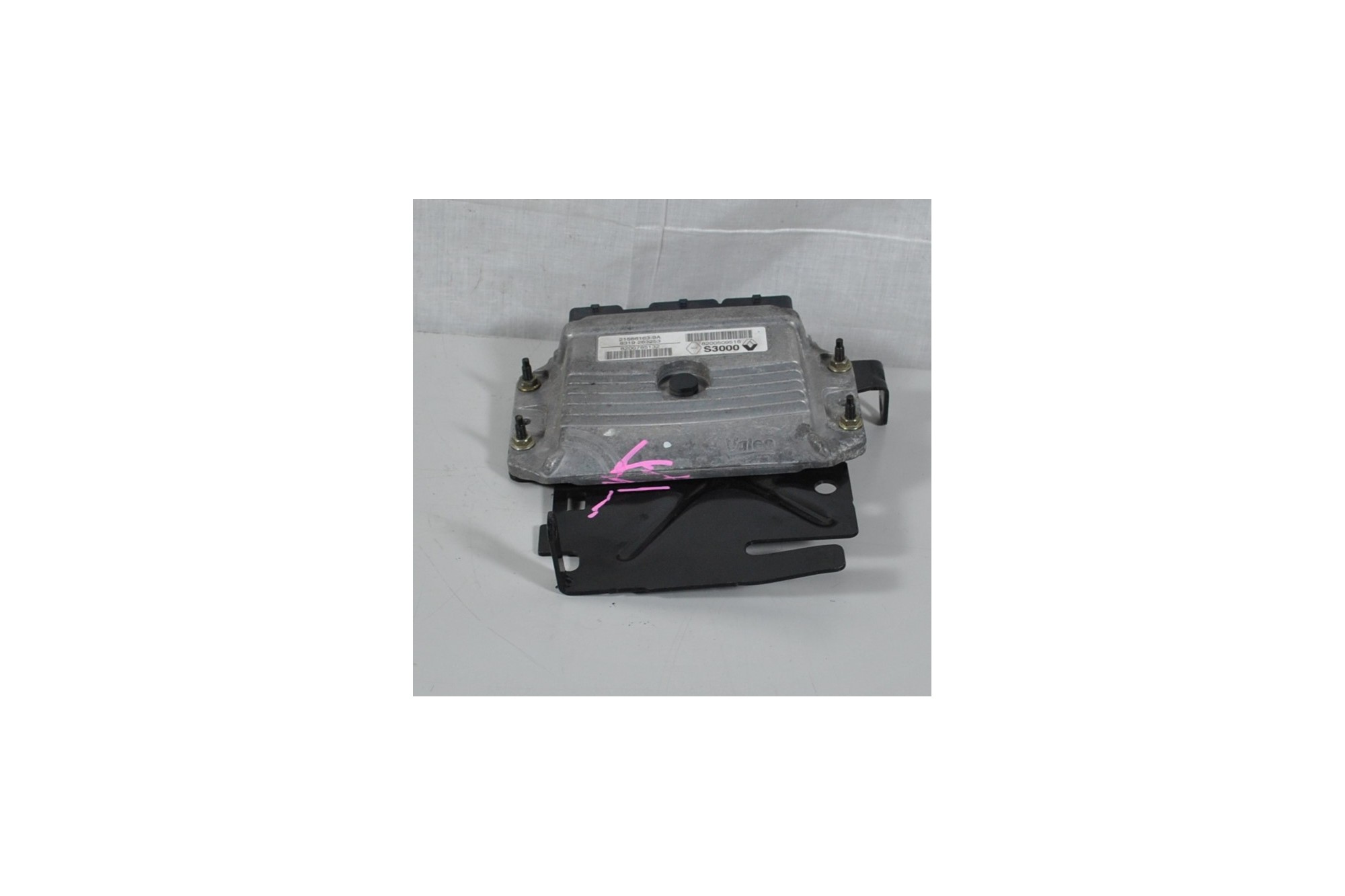 Centralina ECU Renault Megane dal 2008 al 2016 cod 8200785132  1618926507306