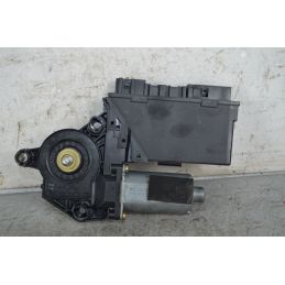 Motorino Alzavetro Posteriore DX Audi A2 Dal 1999 al 2005 Cod 8Z0959802B  1737018439537