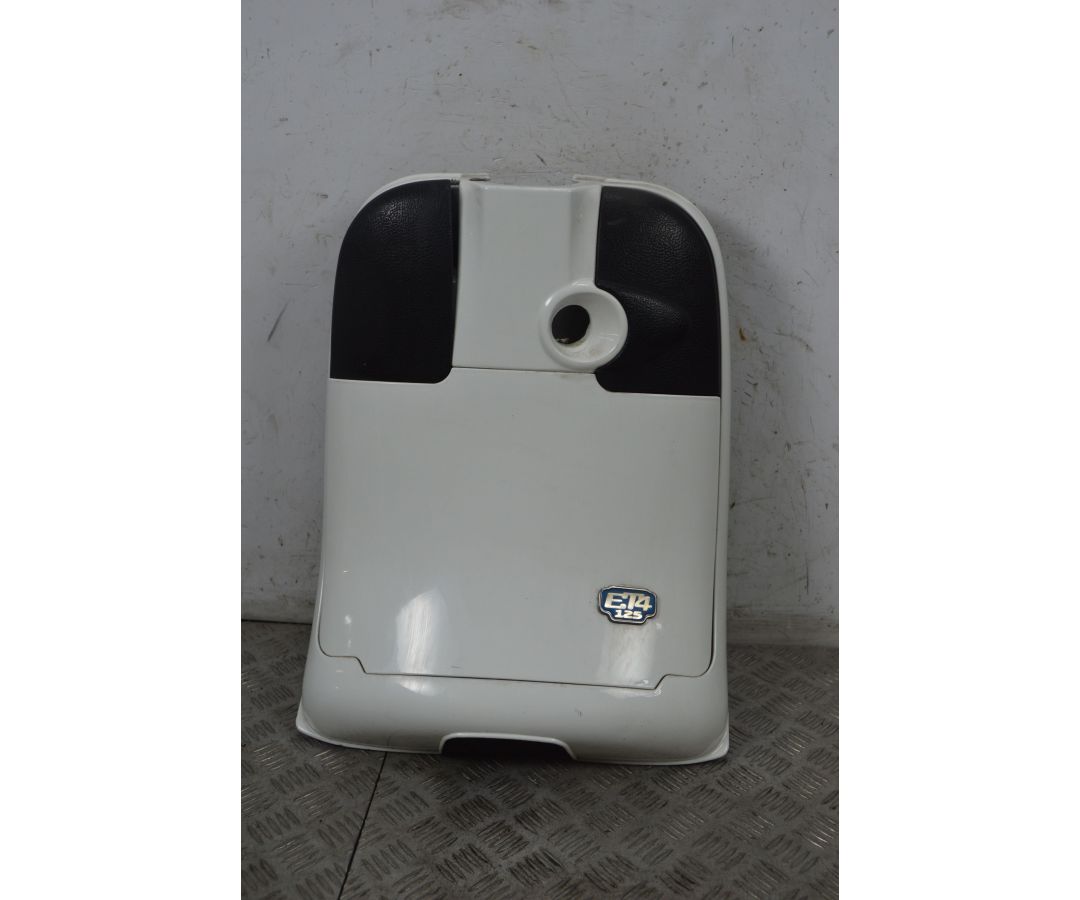Carena Retroscudo Piaggio Vespa ET2 / ET4 / 50 / 125 / 150 dal 1996 al 2006  1737037152851