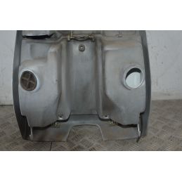 Carena Retroscudo Piaggio Vespa ET2 / ET4 / 50 / 125 / 150 dal 1996 al 2006  1737037152851