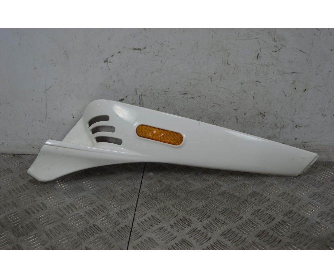 Carena Fianchetto Inferiore Sinistro Sx Piaggio Vespa ET2 / ET4 / 50 / 125 / 150 dal 1996 al 2006 1737039808541 Carena Fianchetto Inferiore Sinistro Sx Piaggio Vespa ET2 / ET4 / 50 / 125 / 150 dal 1996 al 2006 1737039808541
