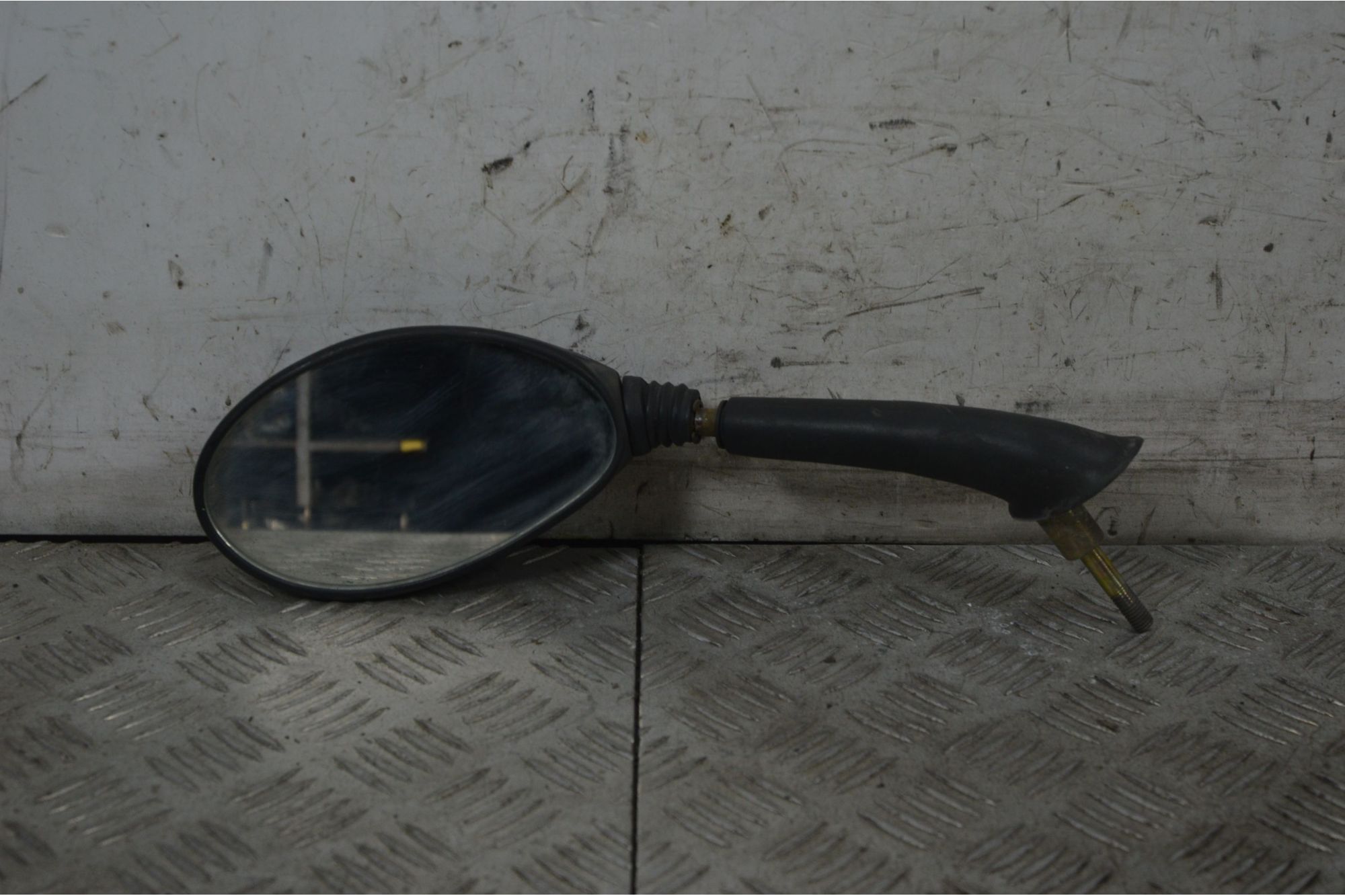 Specchietto Retrovisore Sinistro Piaggio Vespa ET2 / ET4 / 50 / 125 / 150 dal 1996 al 2006  1737102011212