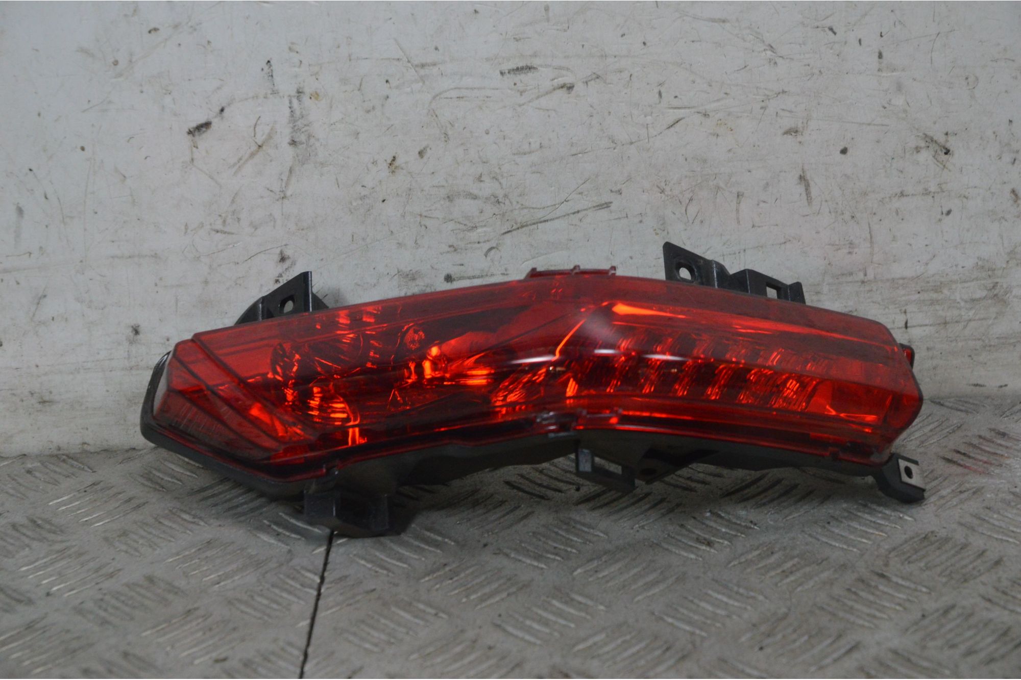 Fanale Stop Posteriore Destro Piaggio MP3 300 Sport IE Dal 2016 Al 2018  1737379961388
