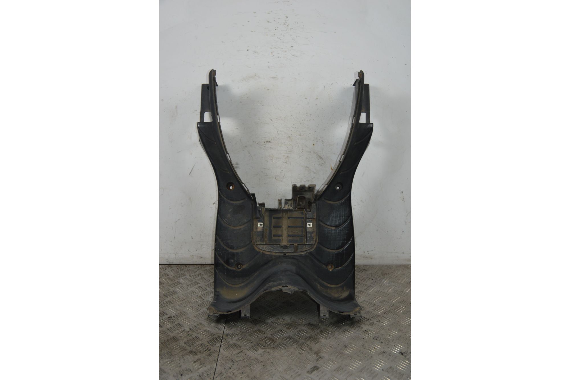 Carena Pedana Poggiapiedi Honda PS 125 / 150 dal 2006 al 2012  1737384825408