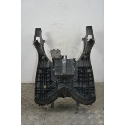 Carena Pedana Poggiapiedi Honda PS 125 / 150 dal 2006 al 2012  1737384825408