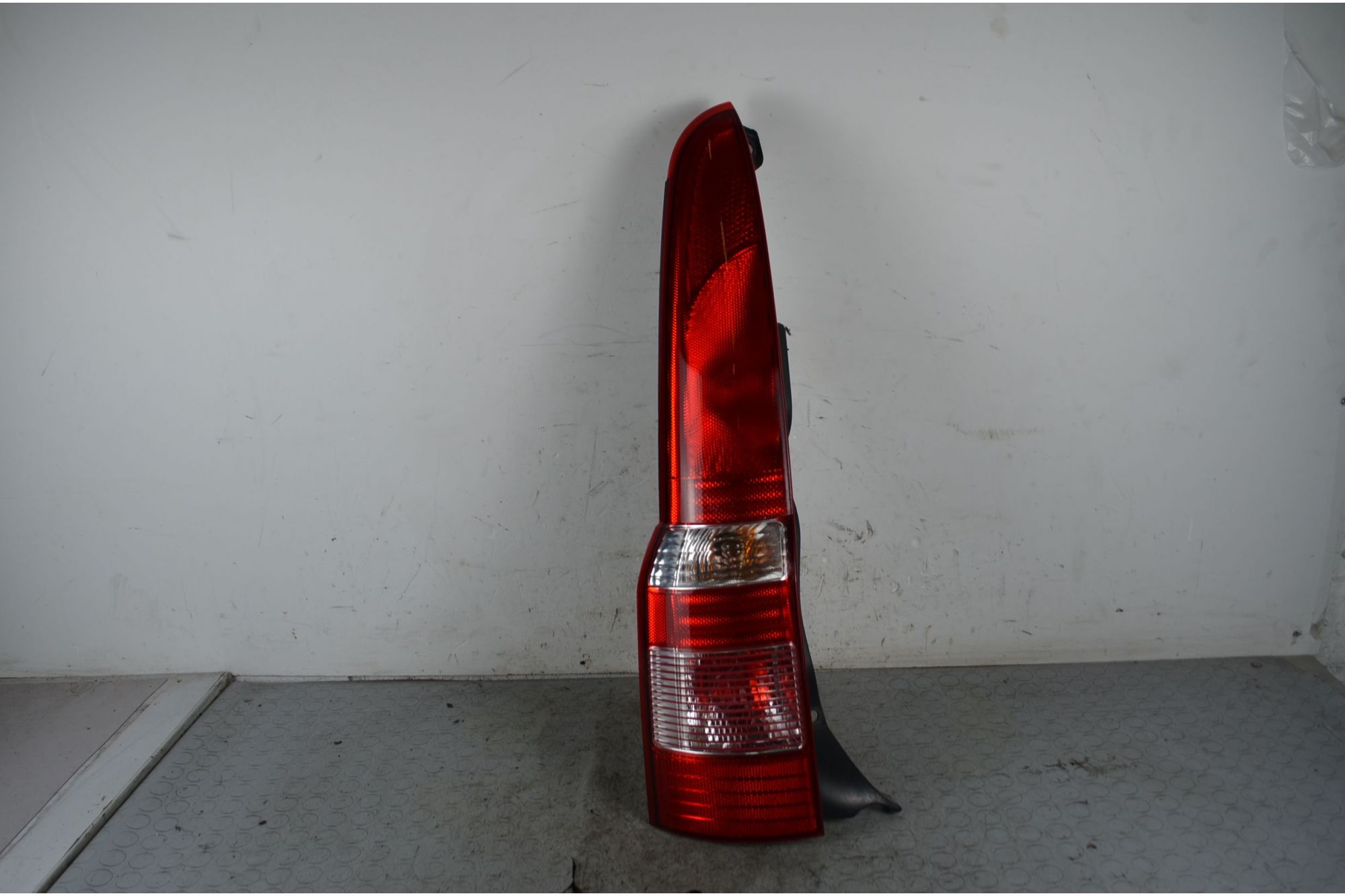 Fanale Stop Posteriore SX Fiat Panda Dal 2003 al 2012 Cod 51705459  1737445949838