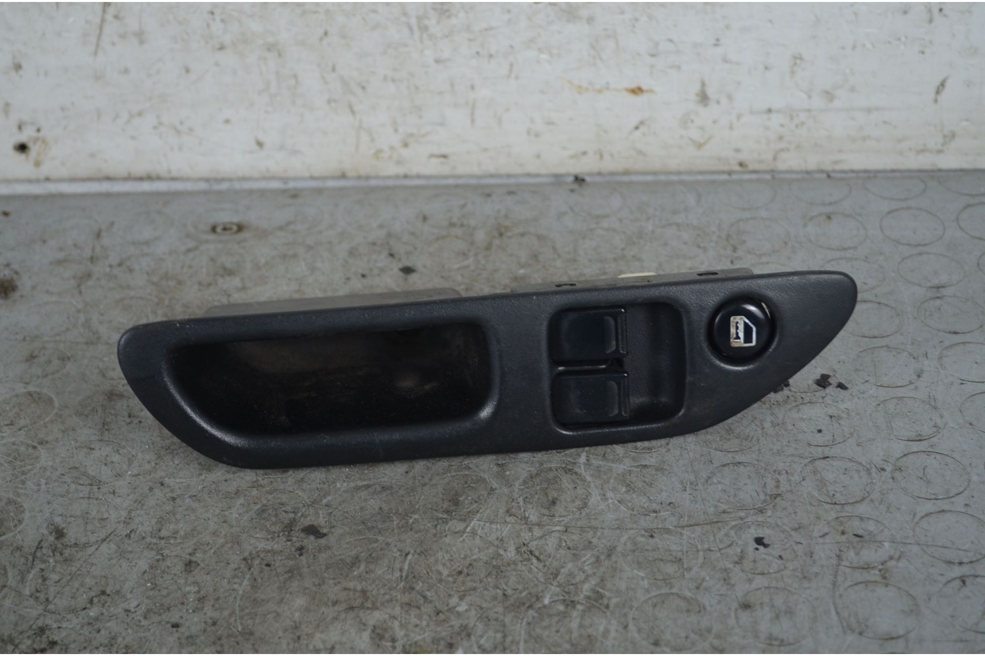 Pulsantiera alzacristalli anteriore SX Opel Agila A Dal 2000 al 2007 Cod 192551  1737450503896