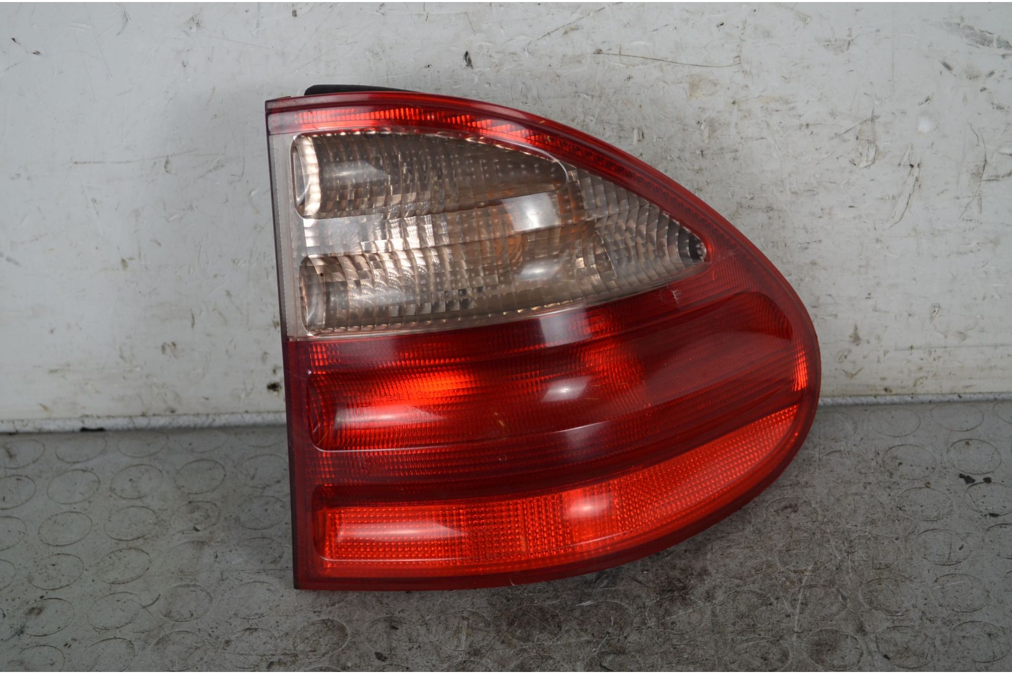Fanale Stop Posteriore Esterno DX Mercedes Classe E W210 Dal 1995 al 2003 Cod A2108204864  1737535817177