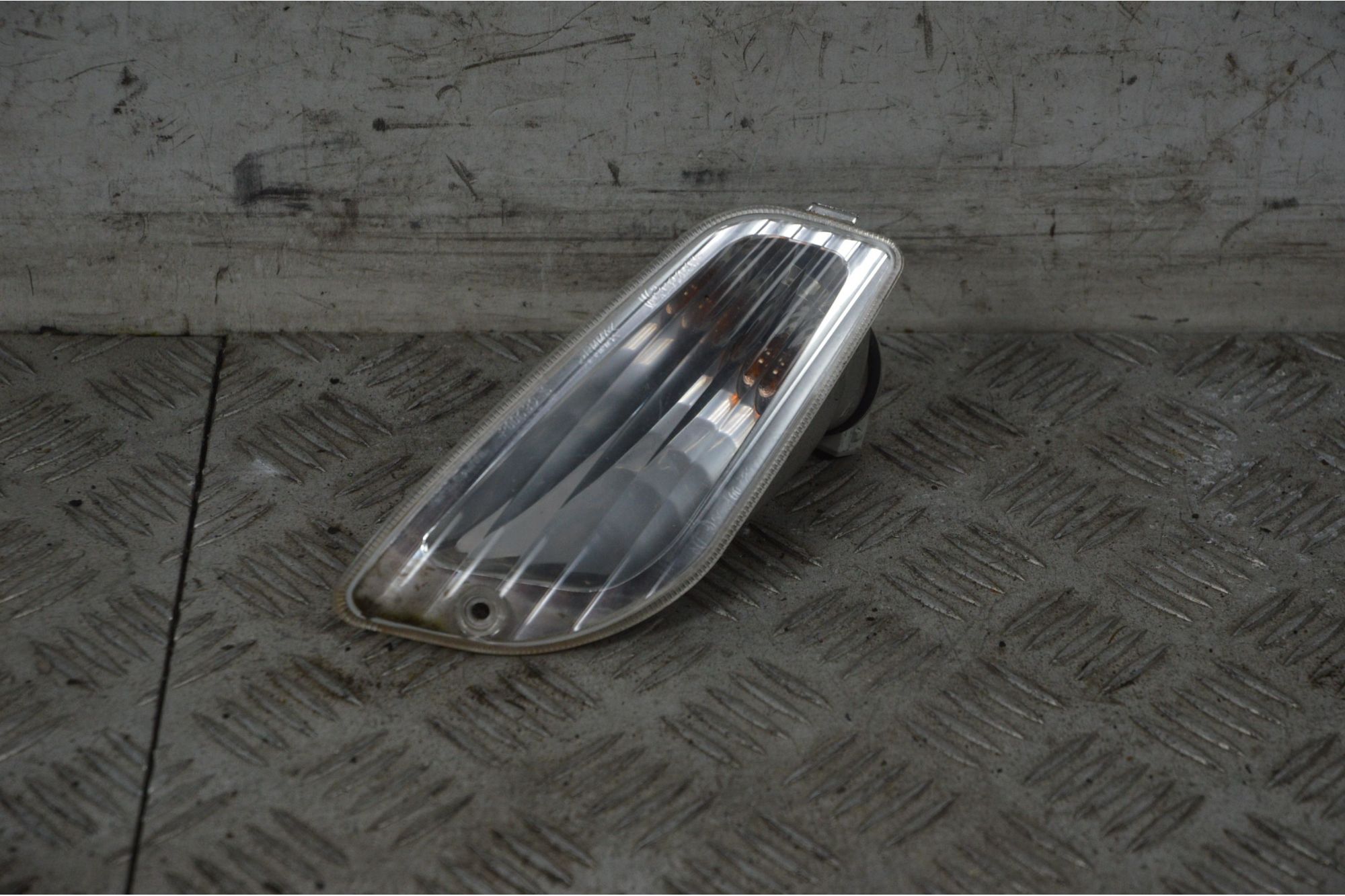Freccia Anteriore Sinistra Sx Piaggio Vespa LX 50 / 125 / 150 Dal 2012 al 2013  1737538145567