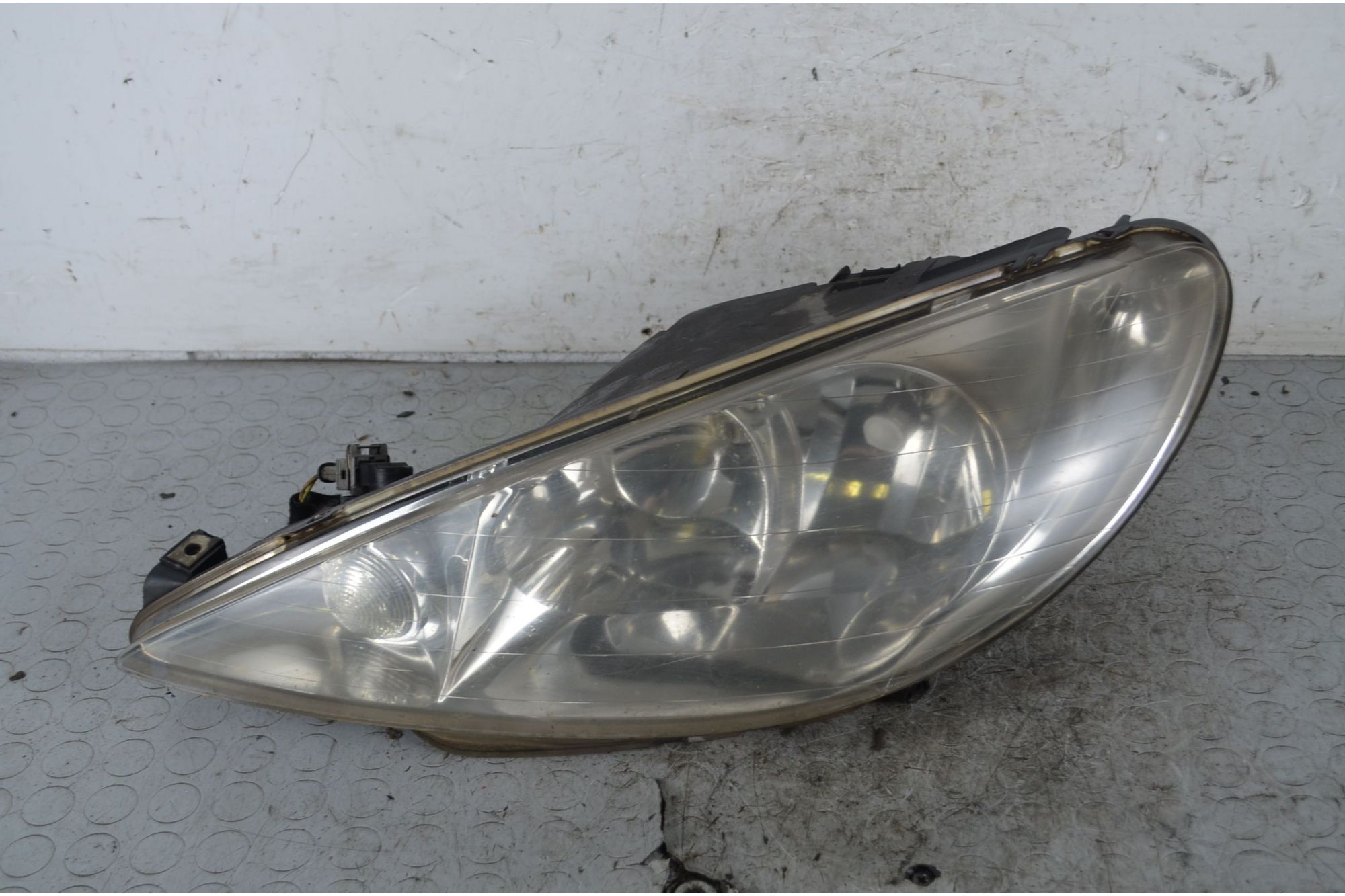 Faro Anteriore SX Peugeot 206  Dal 1998 al 2012 Cod 6205S9  1737552028952