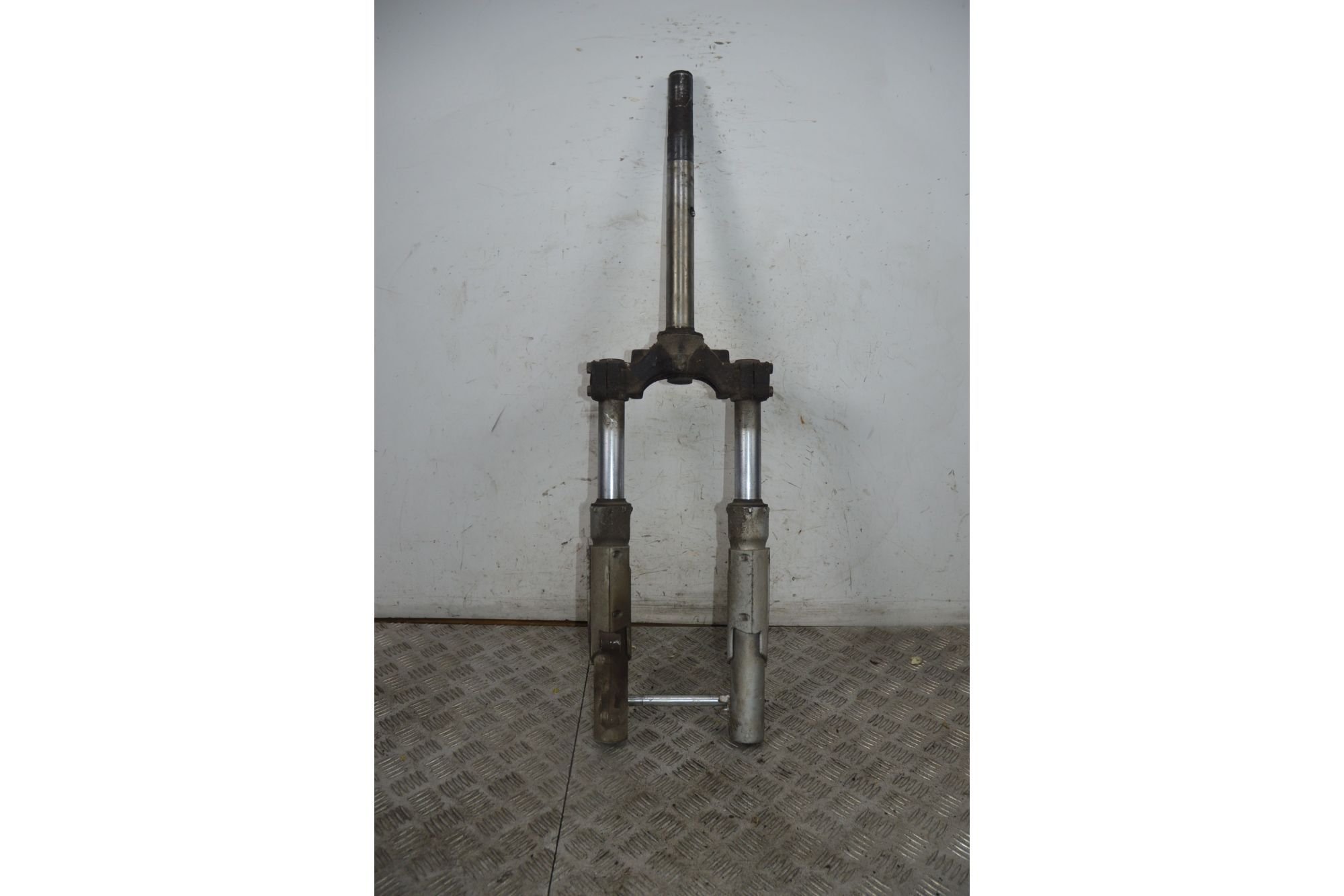 Forcella Aprilia Sportcity 200 dal 2004 al 2008  1737625993279