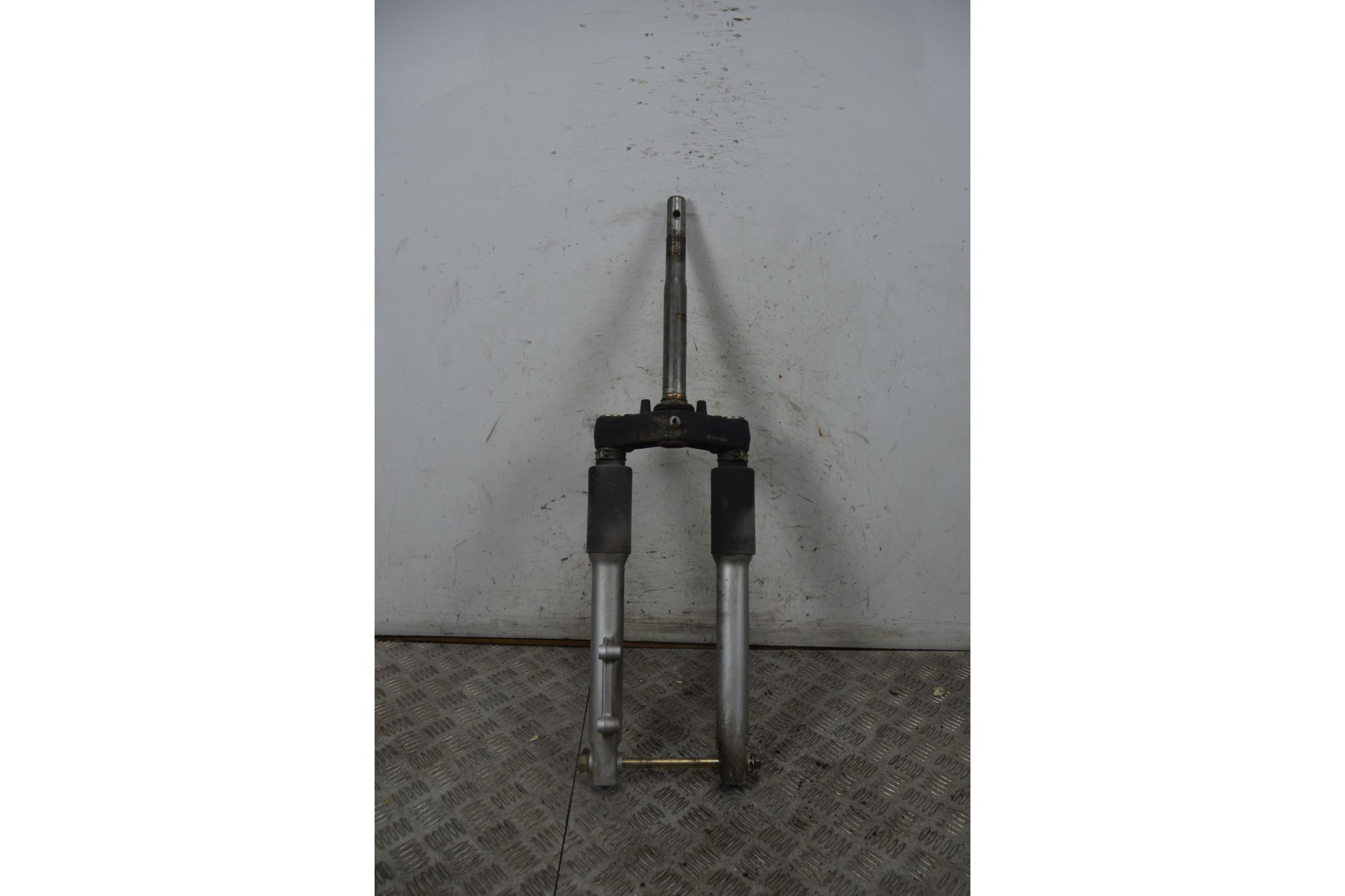 Forcella Kymco People 125 dal 2006 al 2010  1737642961824