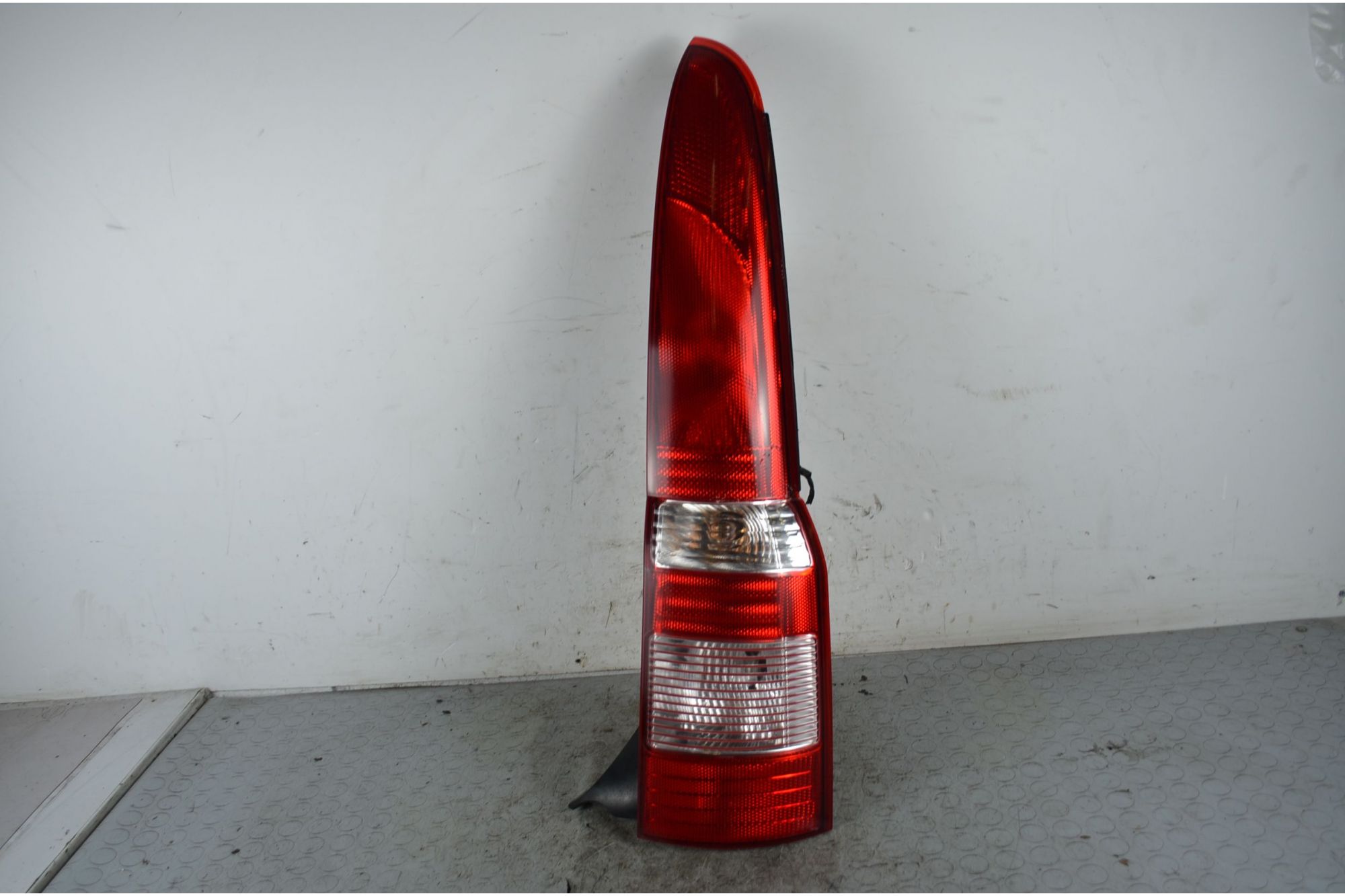 Fanale stop posteriore DX Fiat Panda 169 Dal 2003 al 2012 Cod OE 51705458  1737646787840