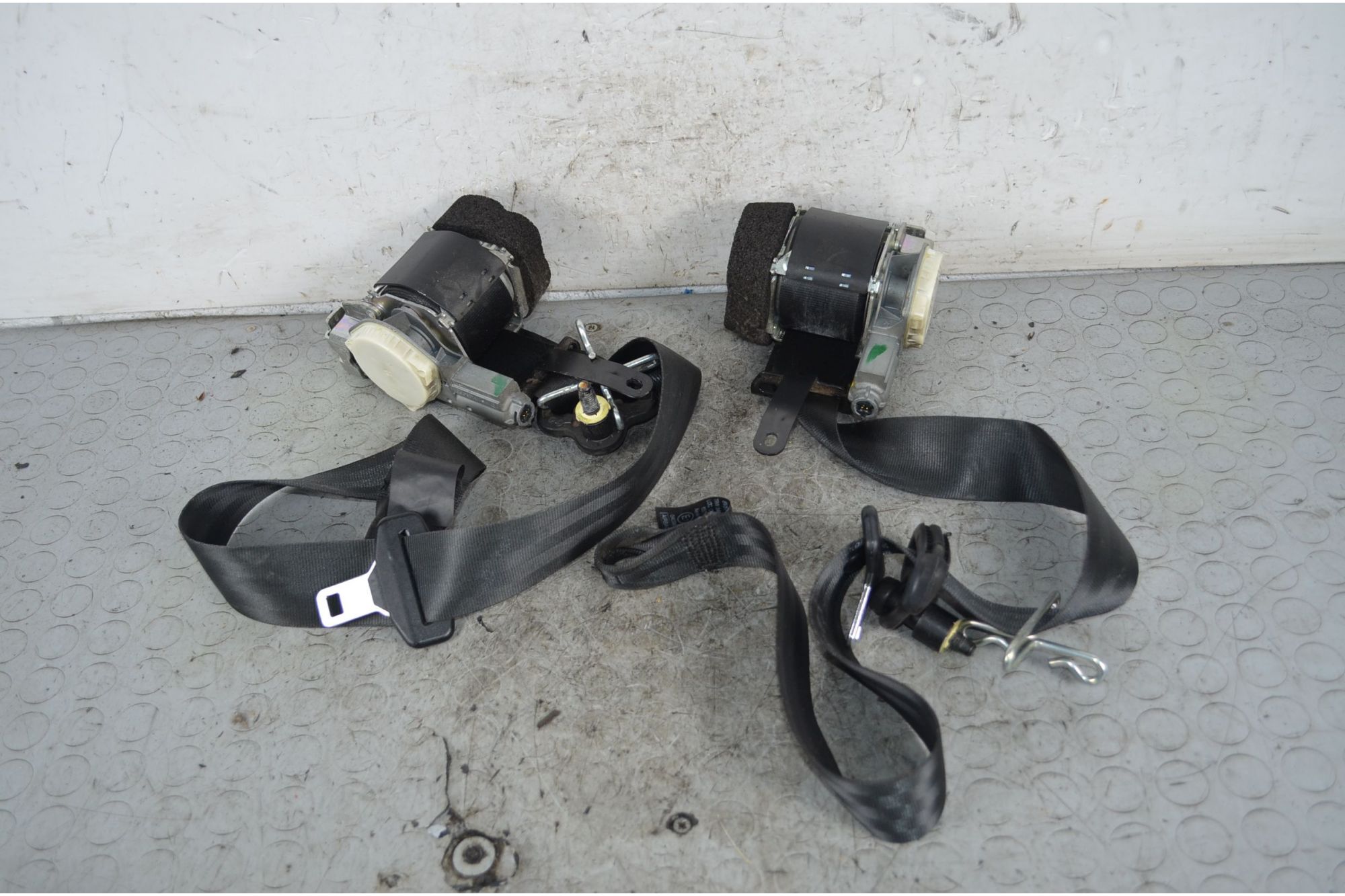 Cinture Di Sicurezza Anteriori DX e SX Ford Fiesta VI Dal 2008 al 2017 Cod 1813028 Cod 1813030  1737725785477