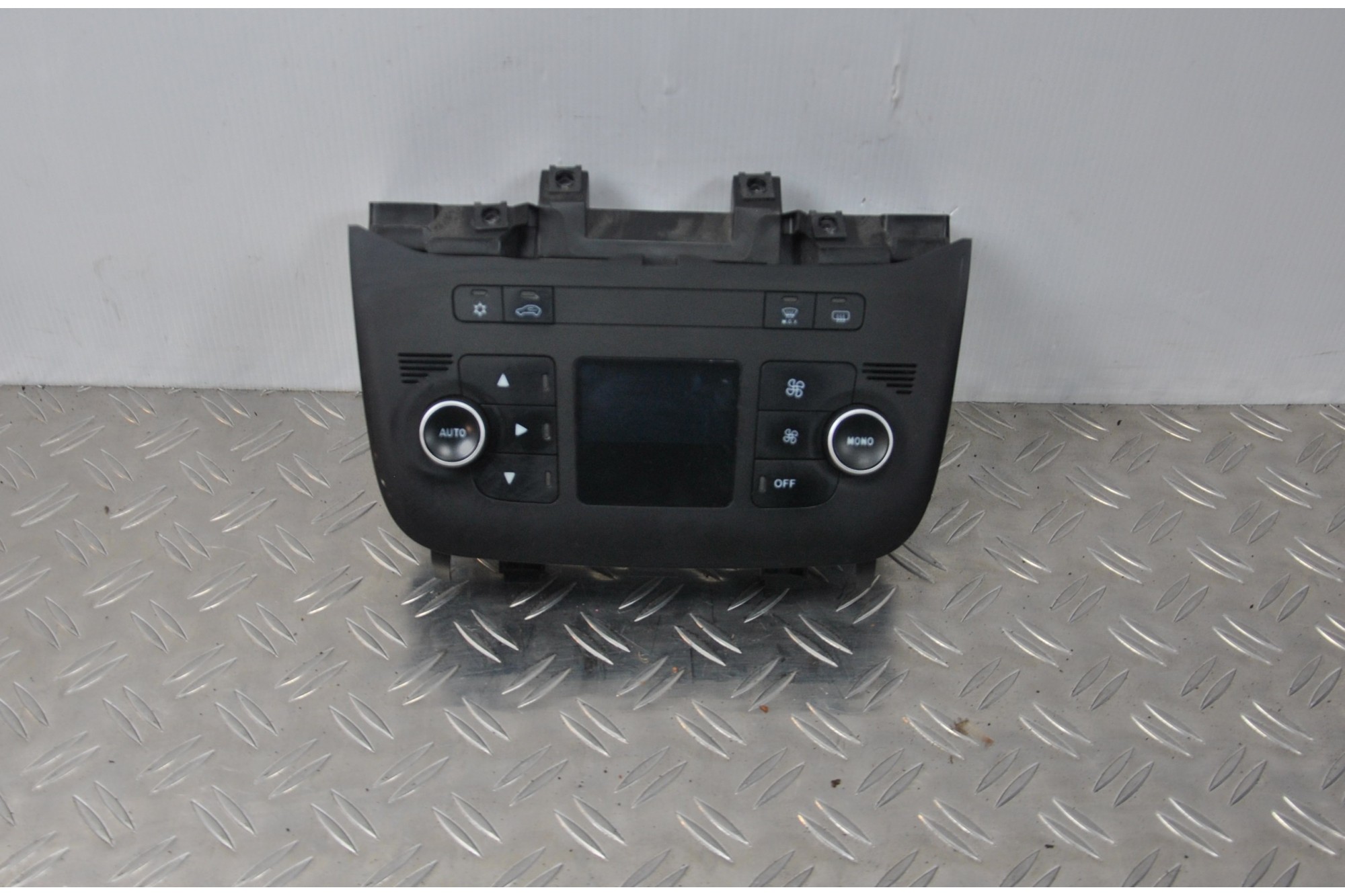 Controllo Comando Clima Fiat Punto Evo dal 2009 al 2012 cod 735501599  1619087071804