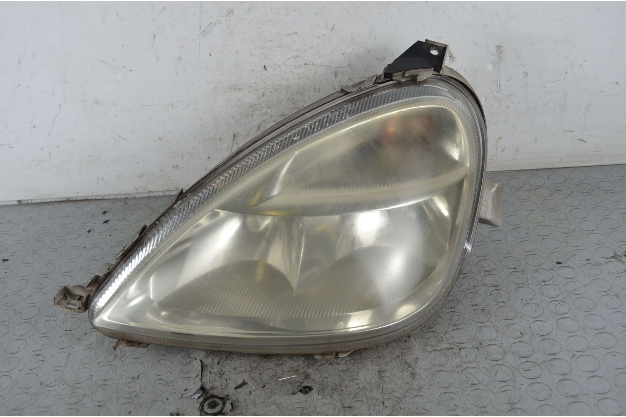 Faro Anteriore SX Mercedes Classe A W168 Dal 1997 al 2004 Cod A1688201761  1737968453706